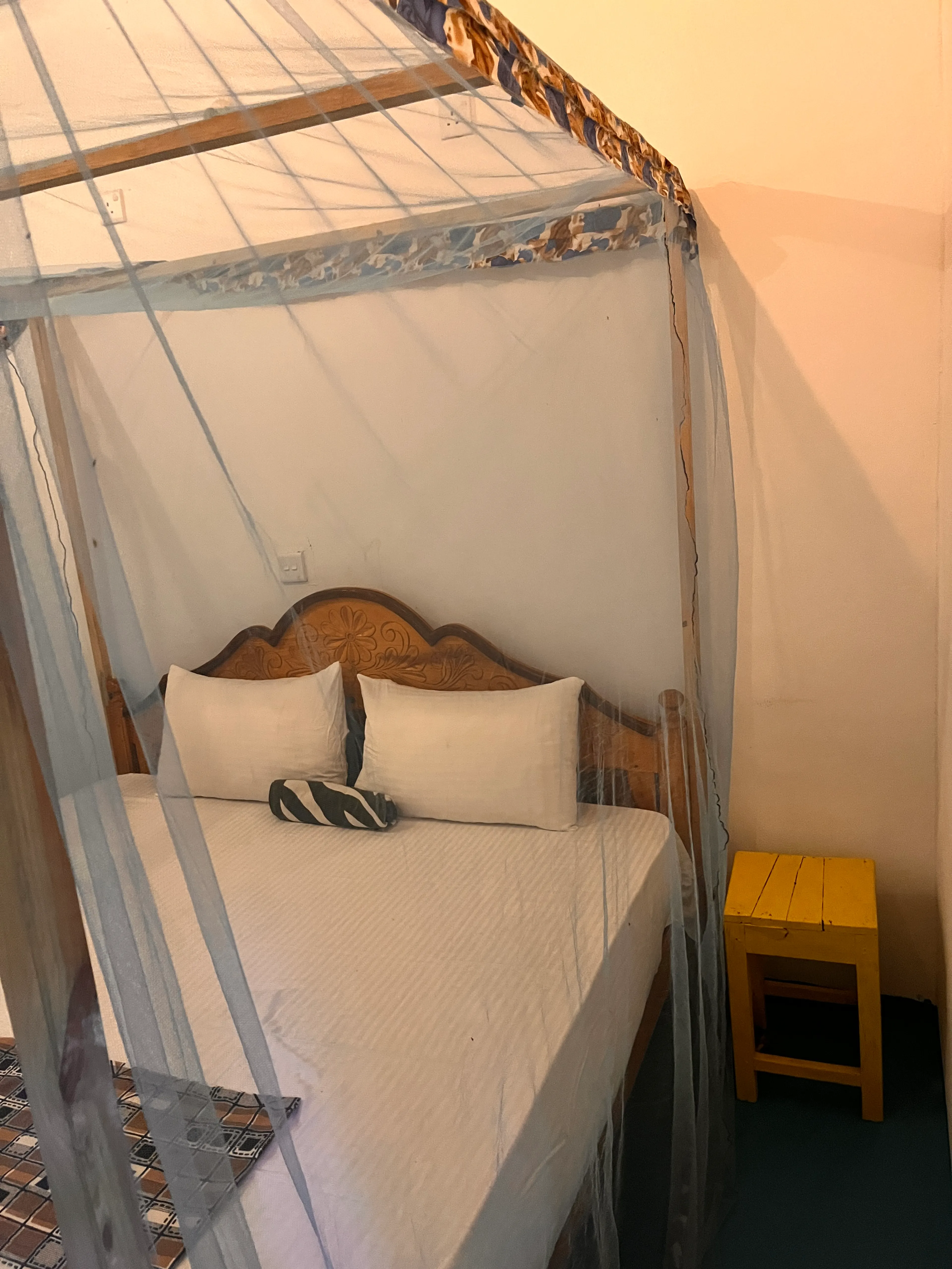 Doppelzimmer mit eigenem Bad - 2