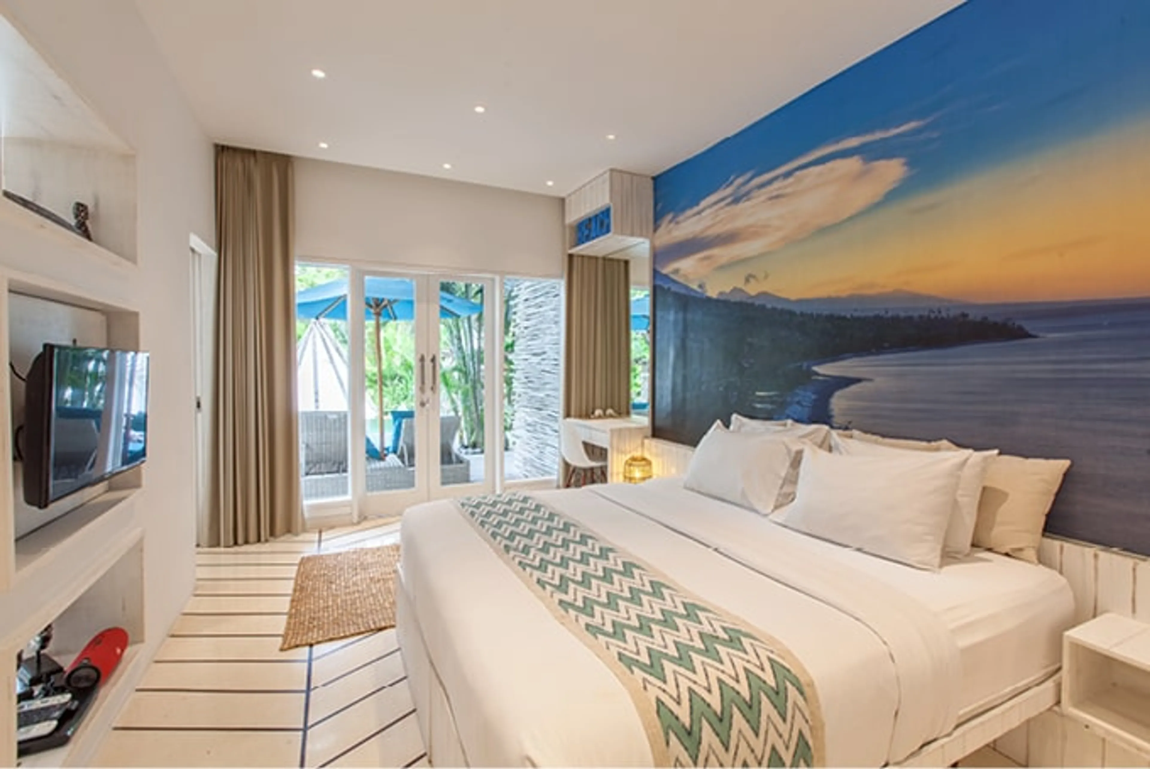 Deluxe Suite - 1