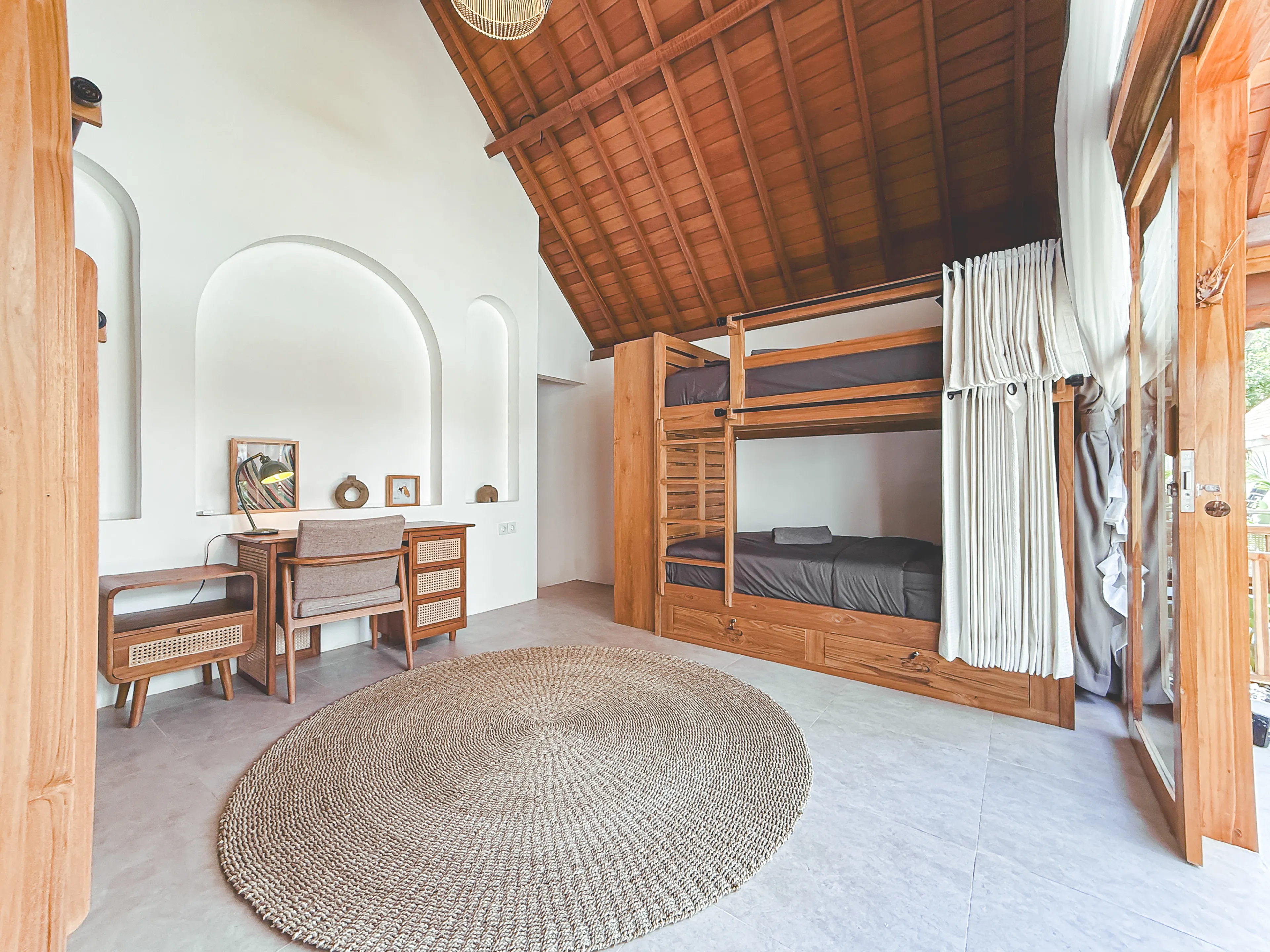 Geteilter Bungalow für vier Frauen - 4