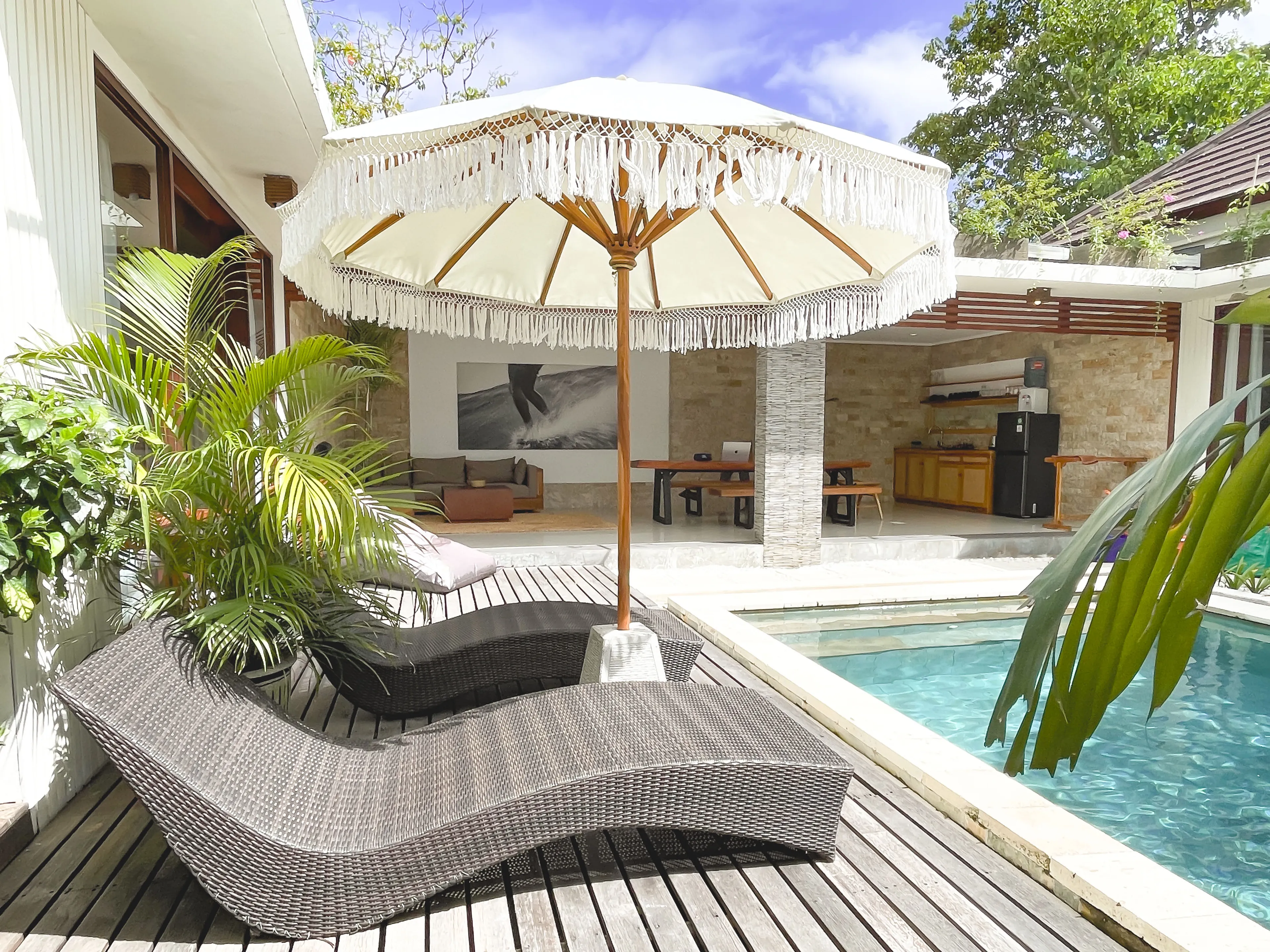 Dorm-Villa mit Pool - 15