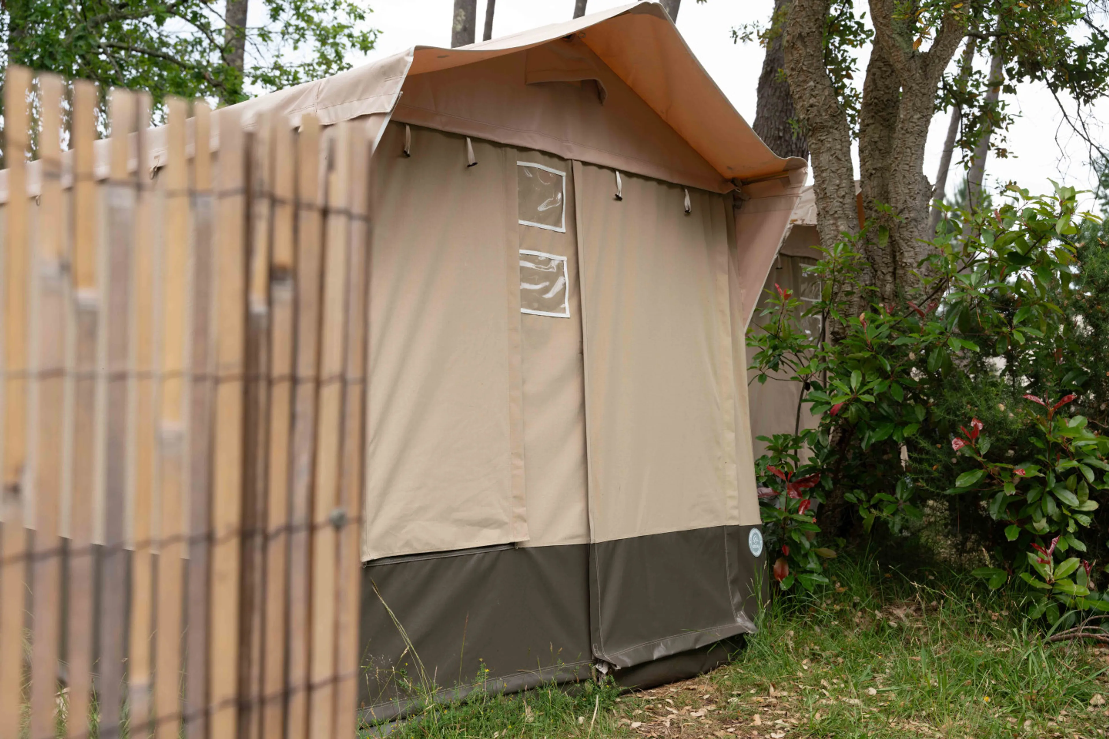 Familien-Tipi + Bungalowzelt - 10
