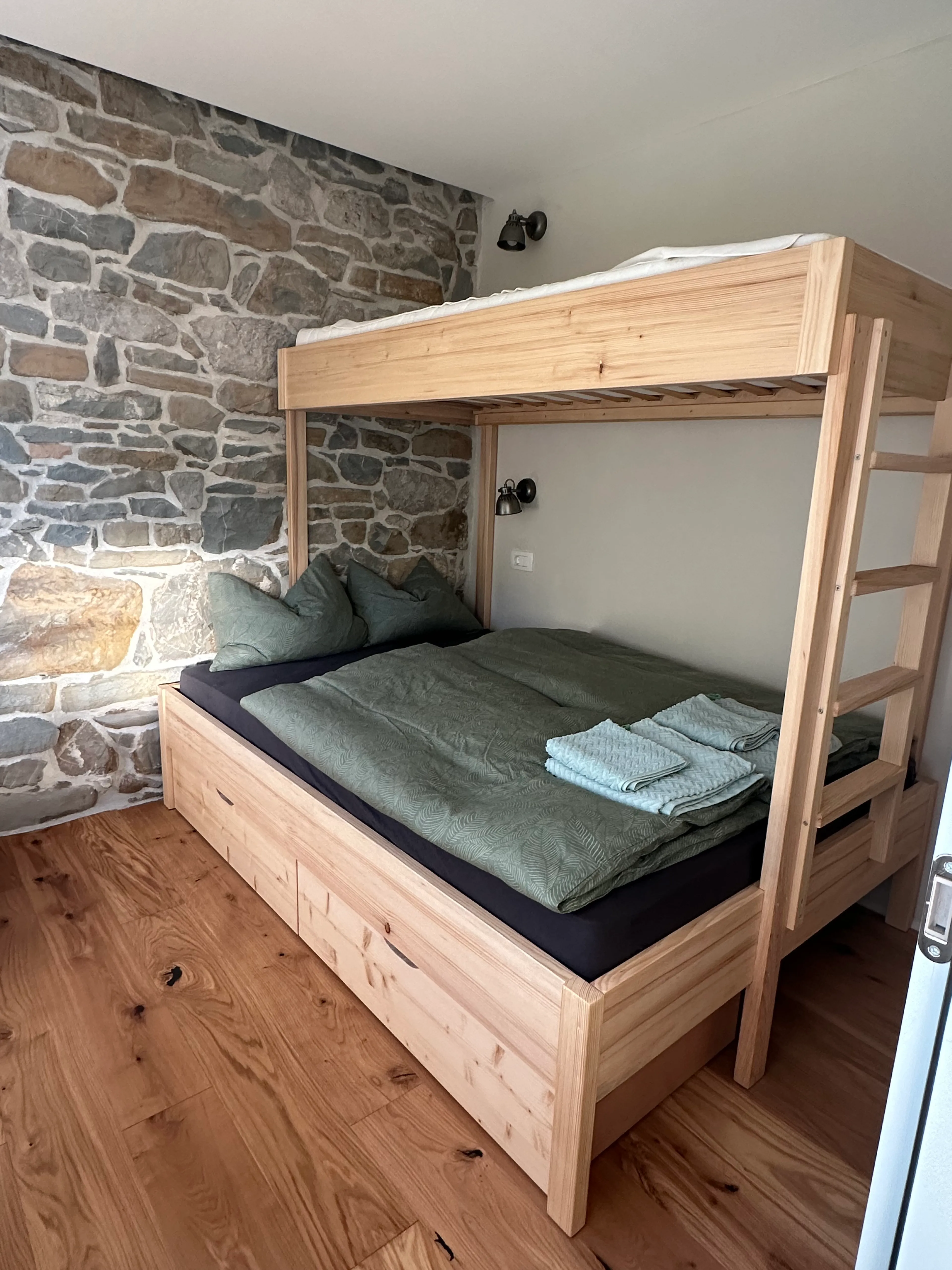 Zimmer mit Etagenbett - 1