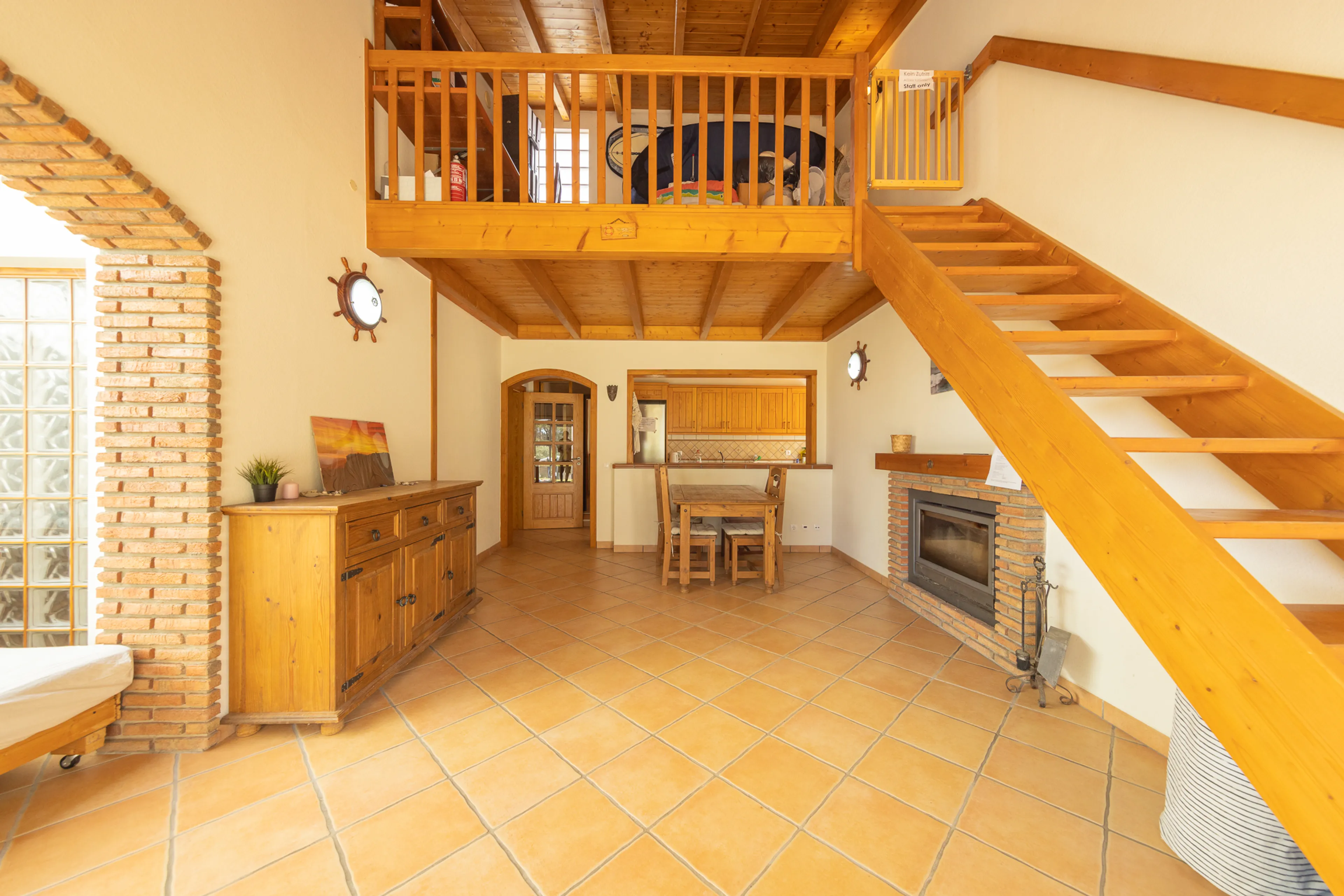 Doppelzimmer mit privatem Bad (Guesthouse) - 5