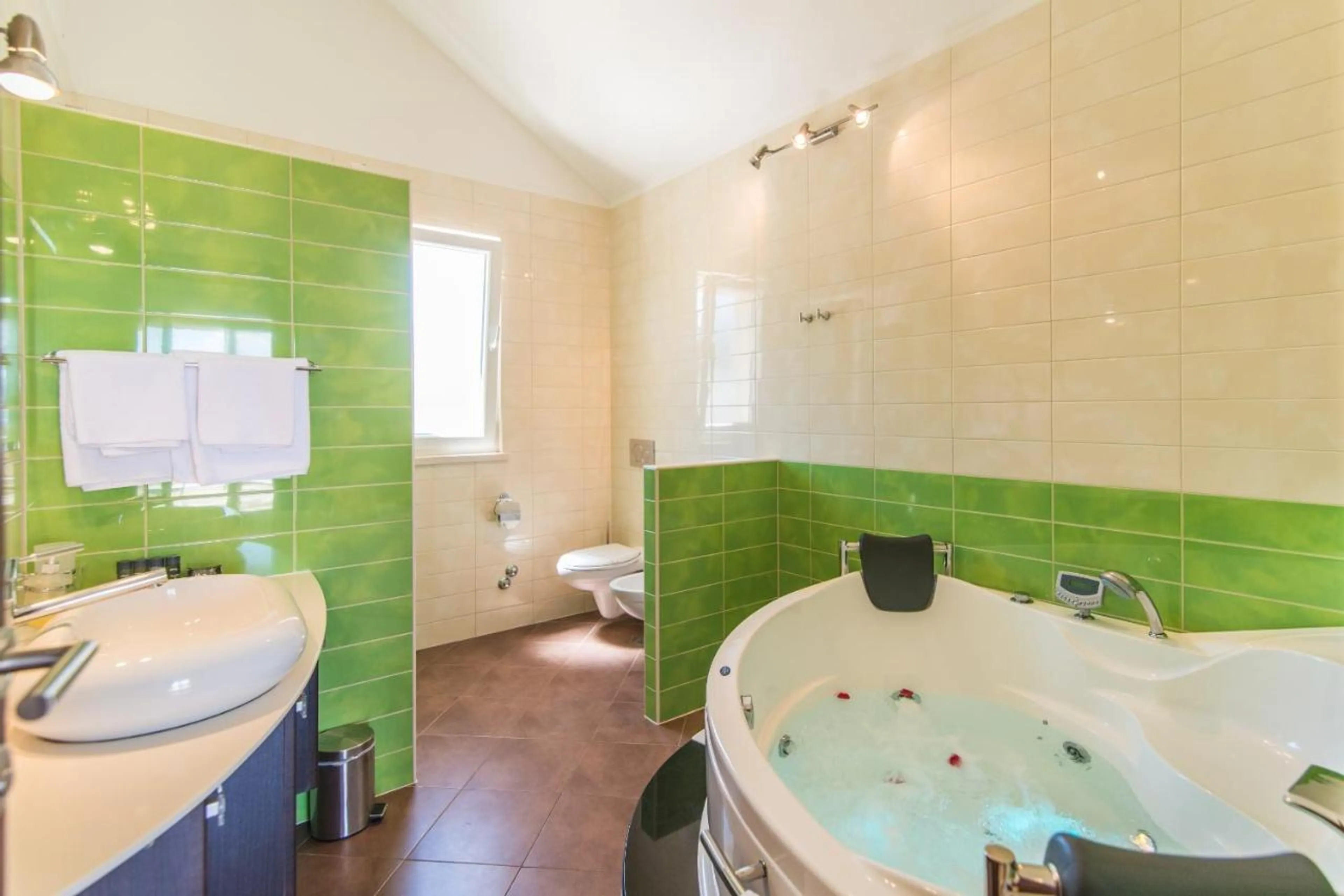 Geteiltes 3-Bettzimmer - 4