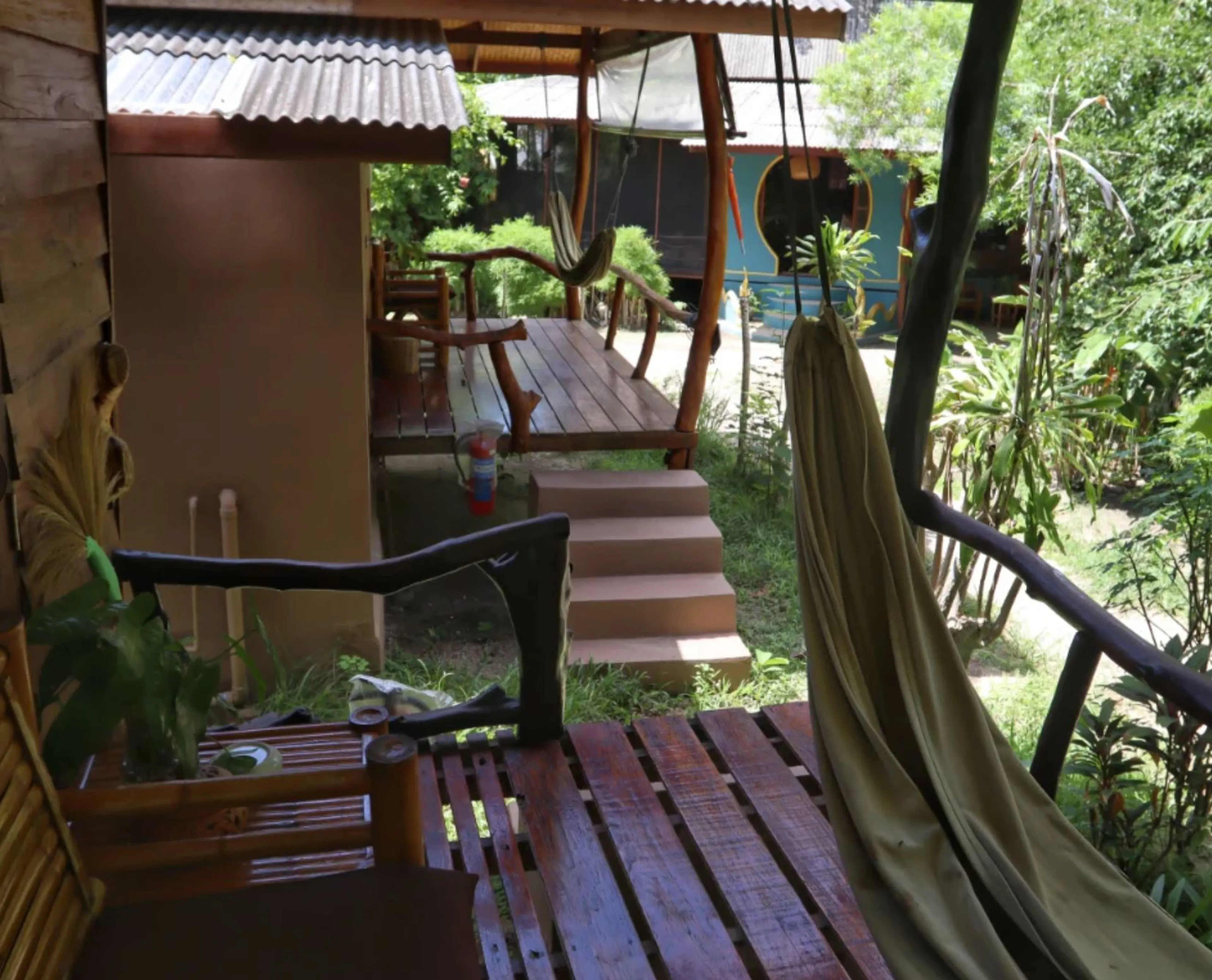 Budget Bungalow - 8