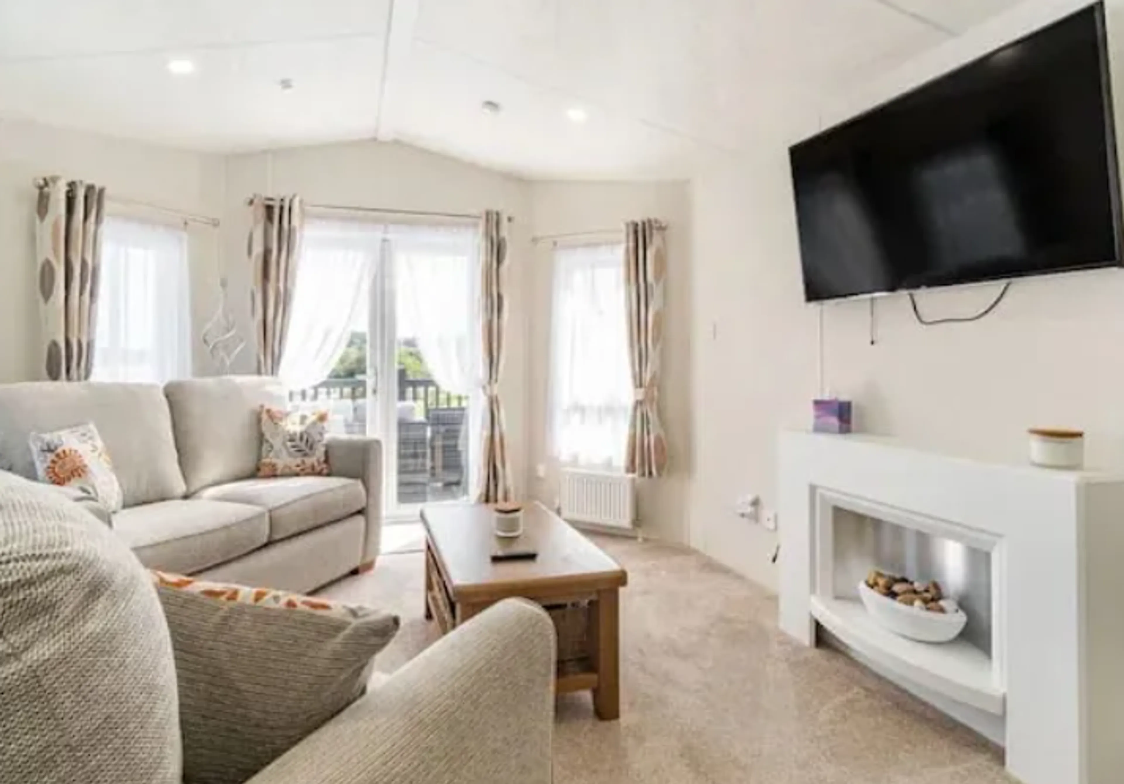 Cottage / Lodge - 1