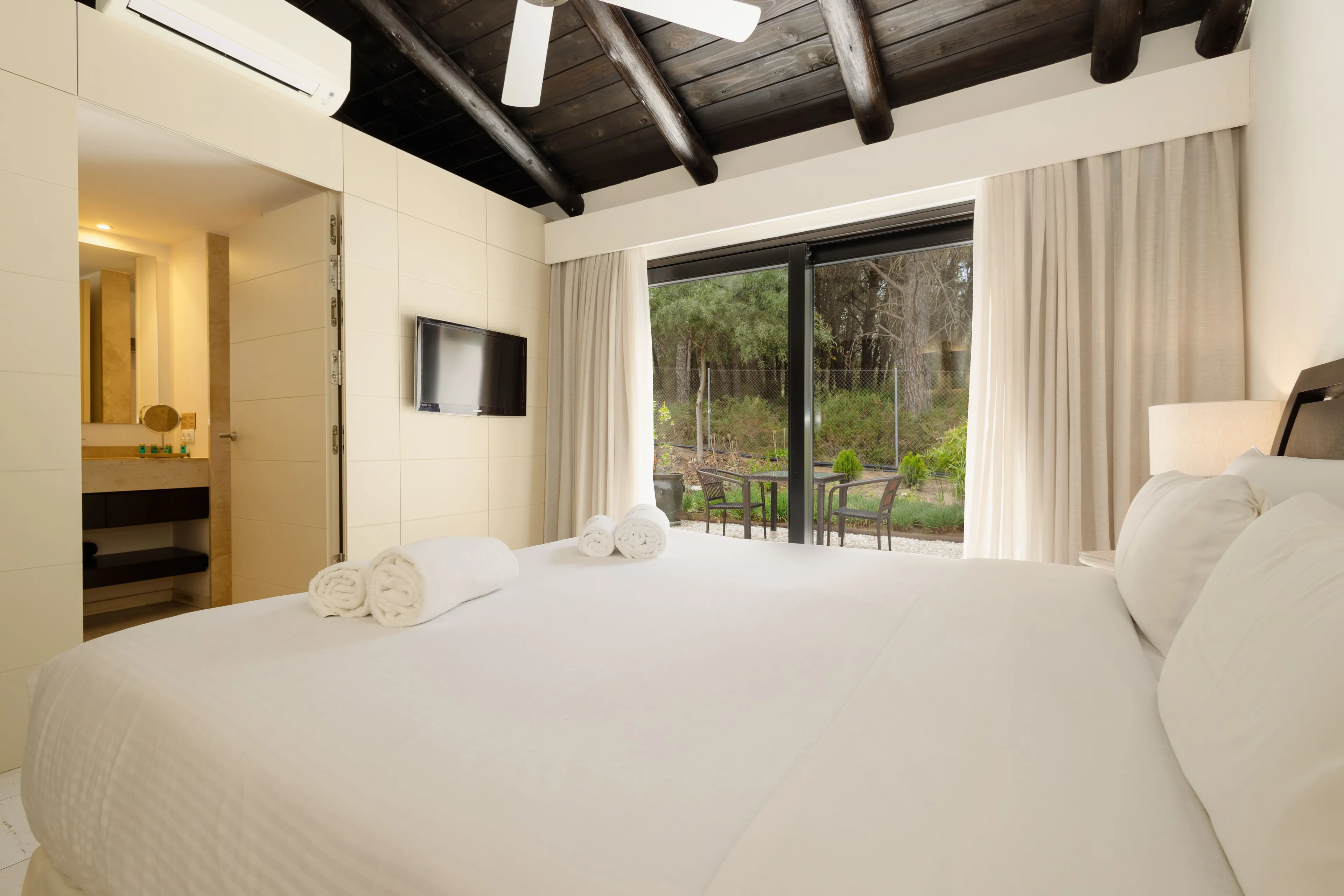 Standard Garden View Room - 1