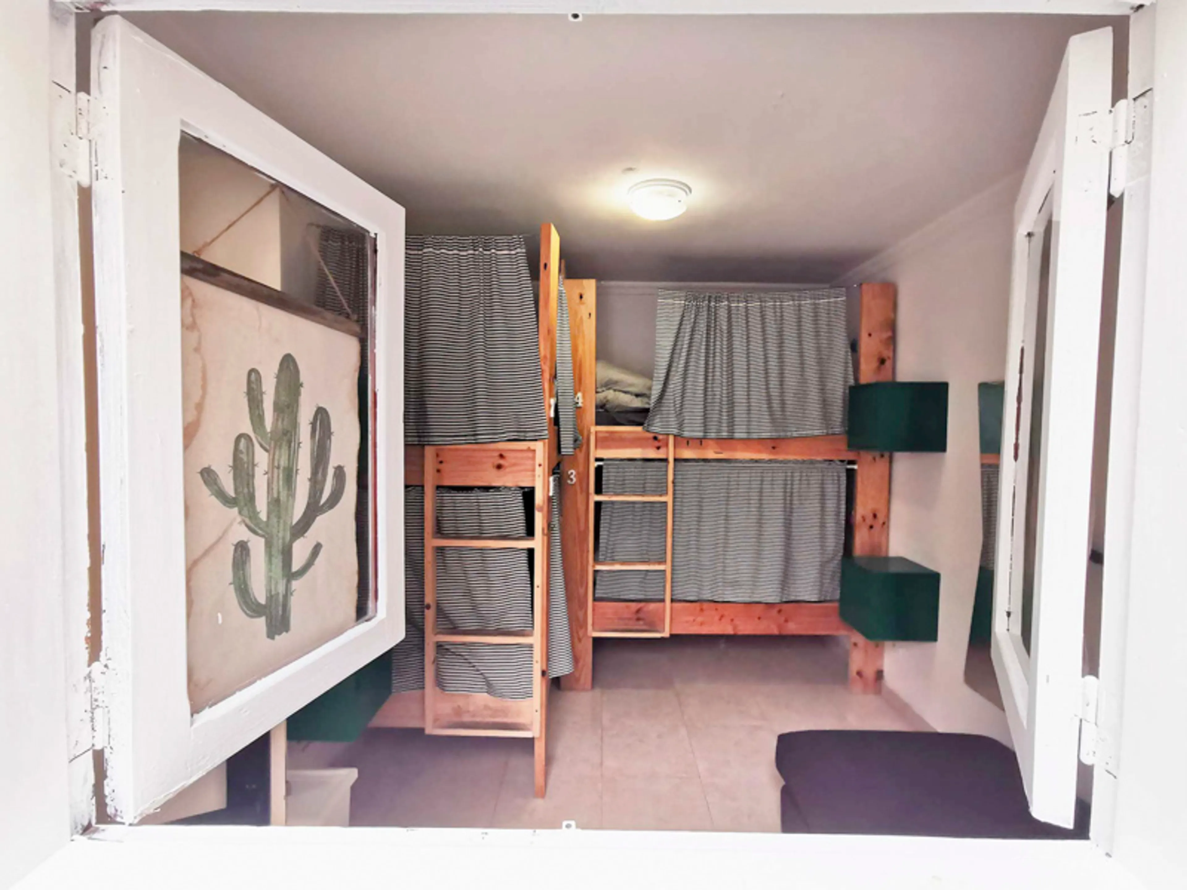Schlafsaal Hostel - 3