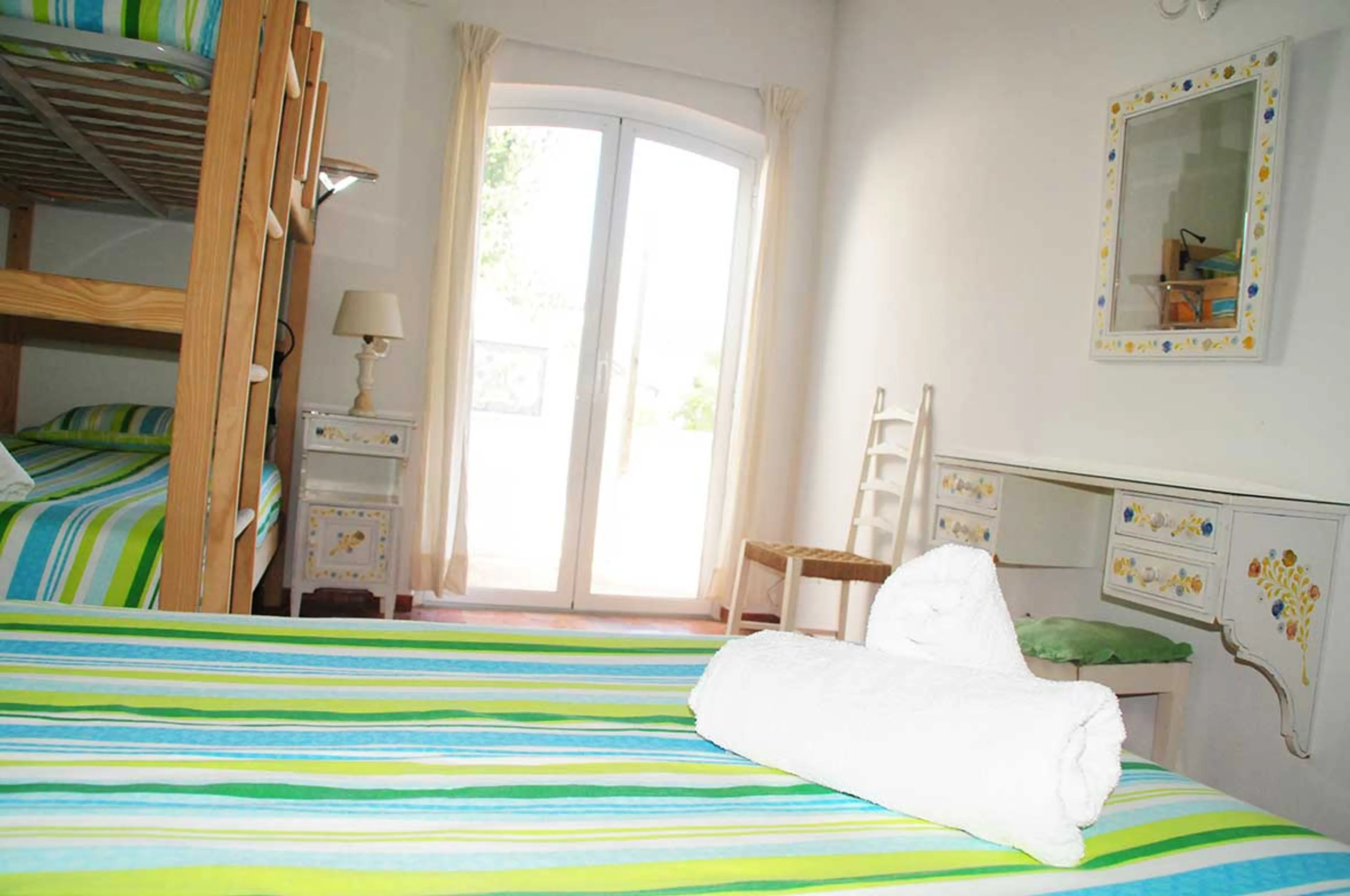 Grünes Mehrbettzimmer - 2