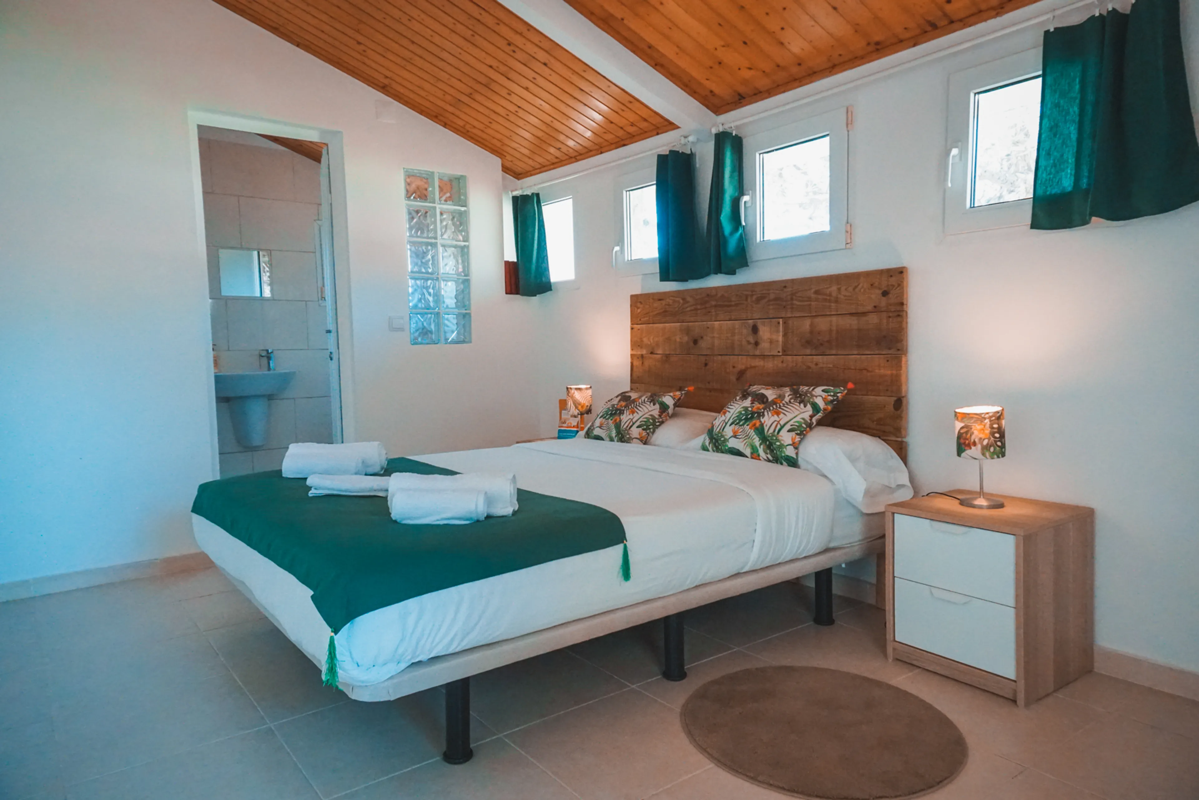 Privates Zimmer in geselliger Anlage - 3
