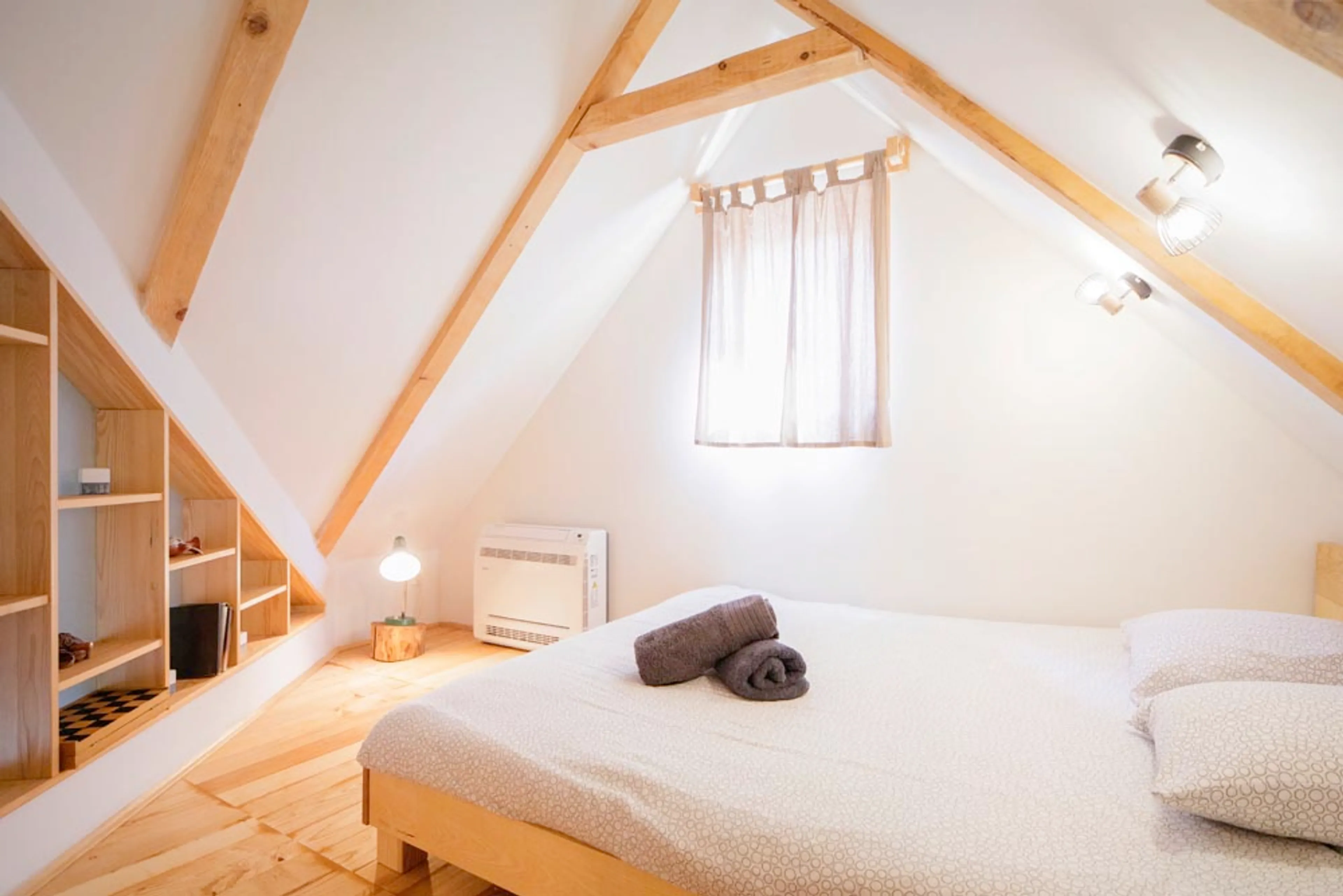 Privates Zimmer - 1