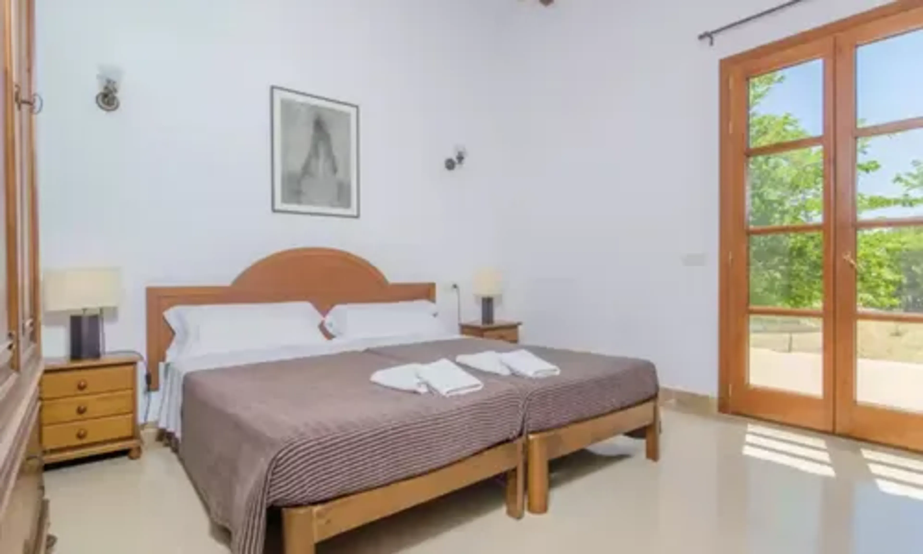 Geteiltes Doppelzimmer mit privatem Bad im Apartment - 1