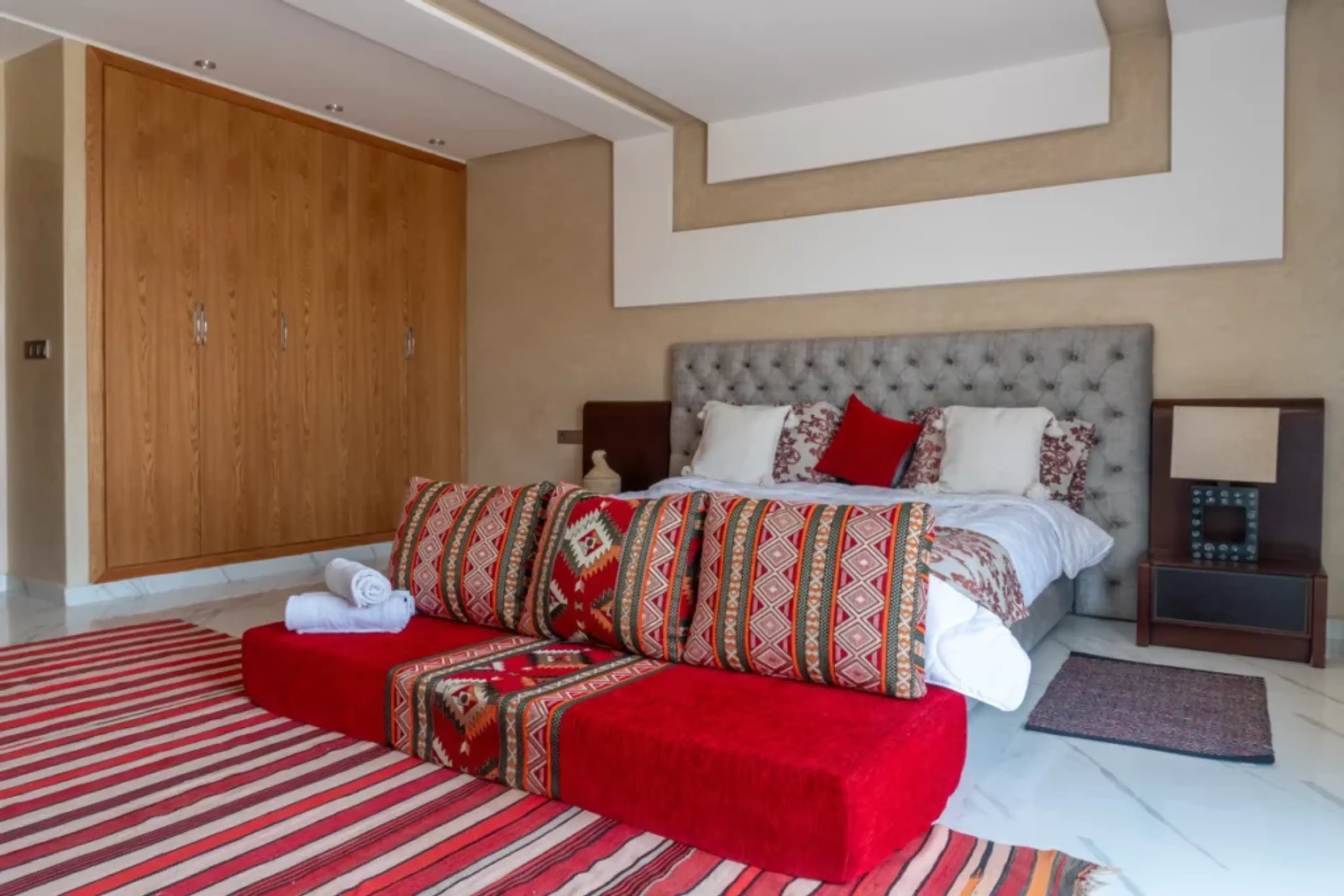 Suite - 2