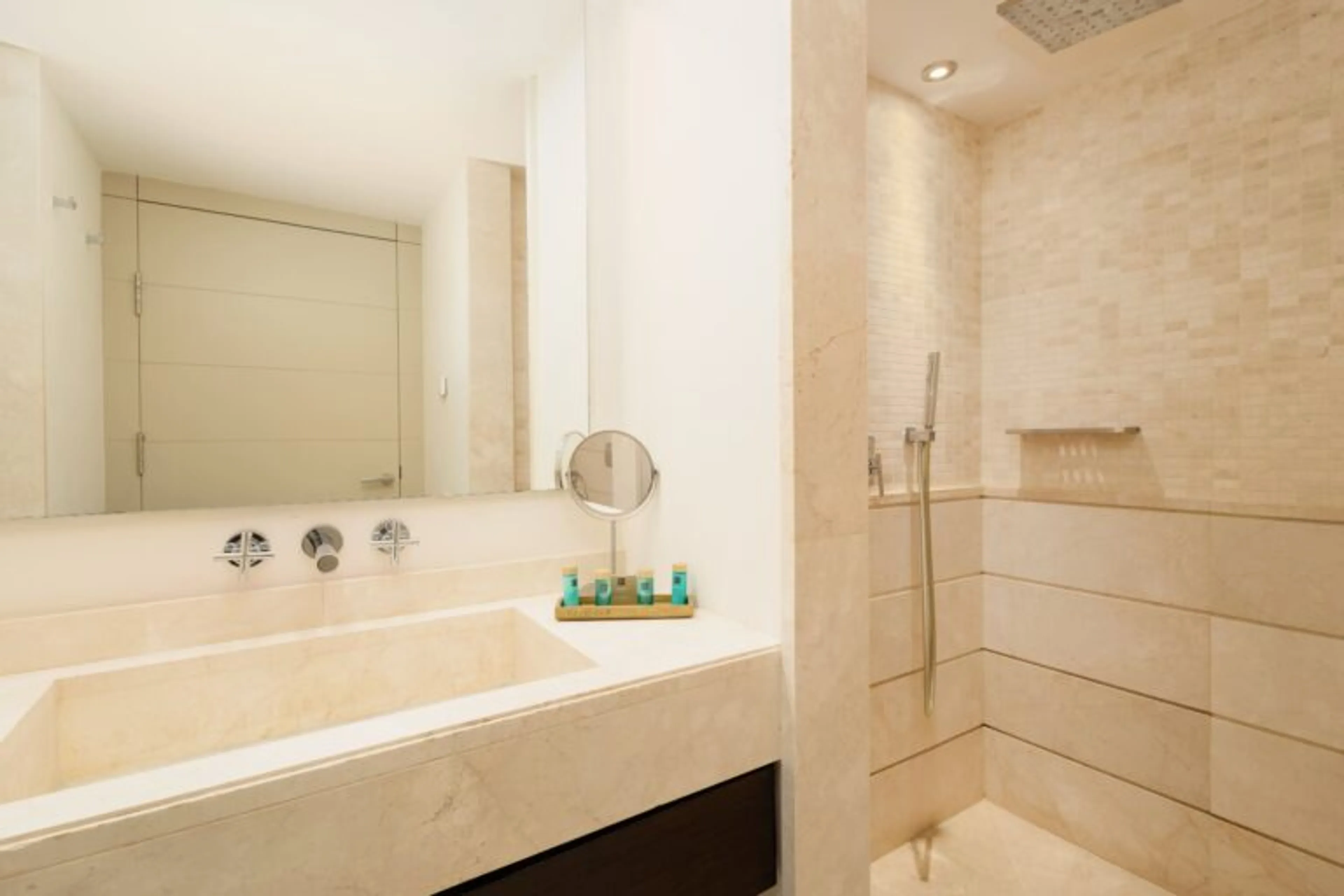 Standard Mountain View Room - 3