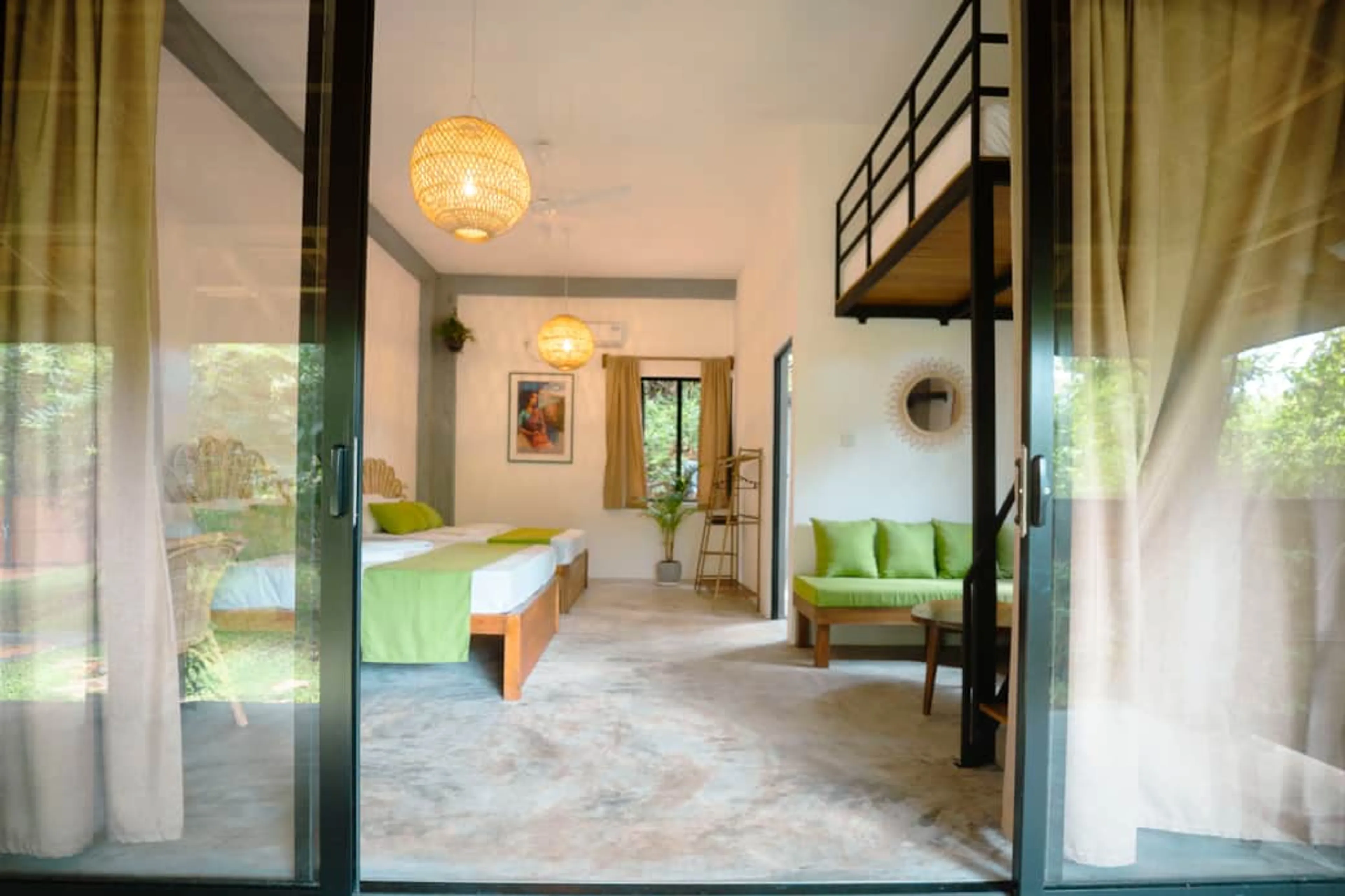 Familiensuite mit Gartenblick - 11