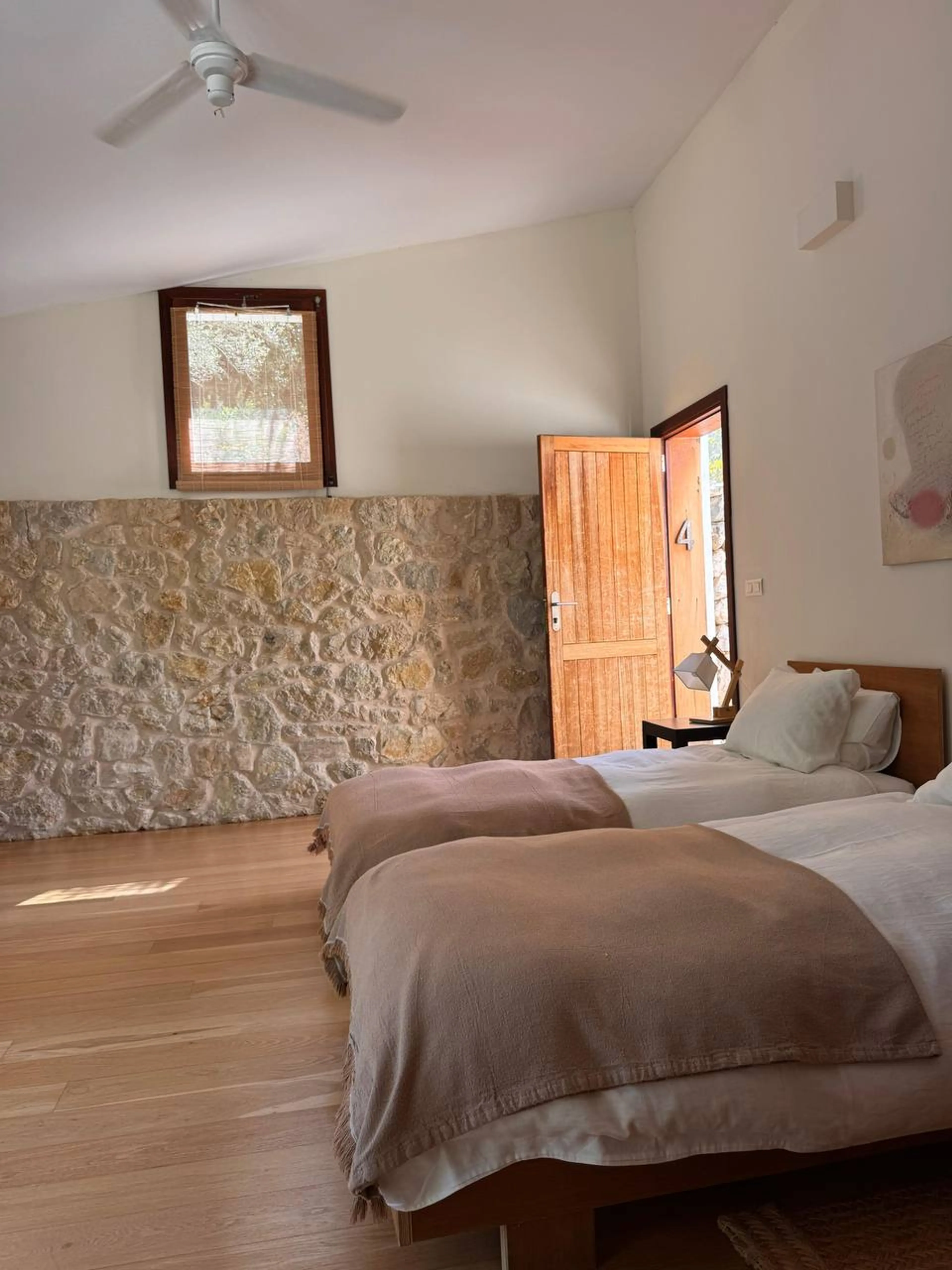 Doppelzimmer mit privatem Bad und Terrasse - 1