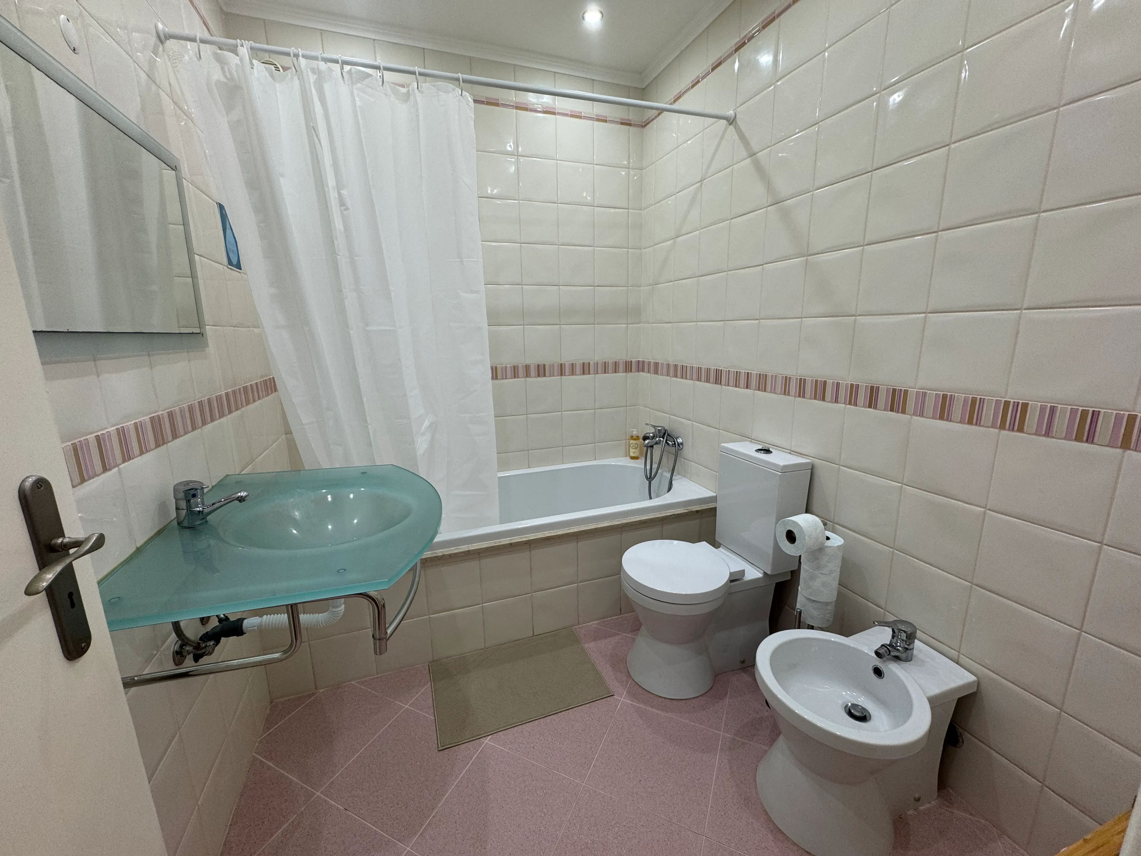 Doppelzimmer mit Meerblick und eigenem Bad - 3