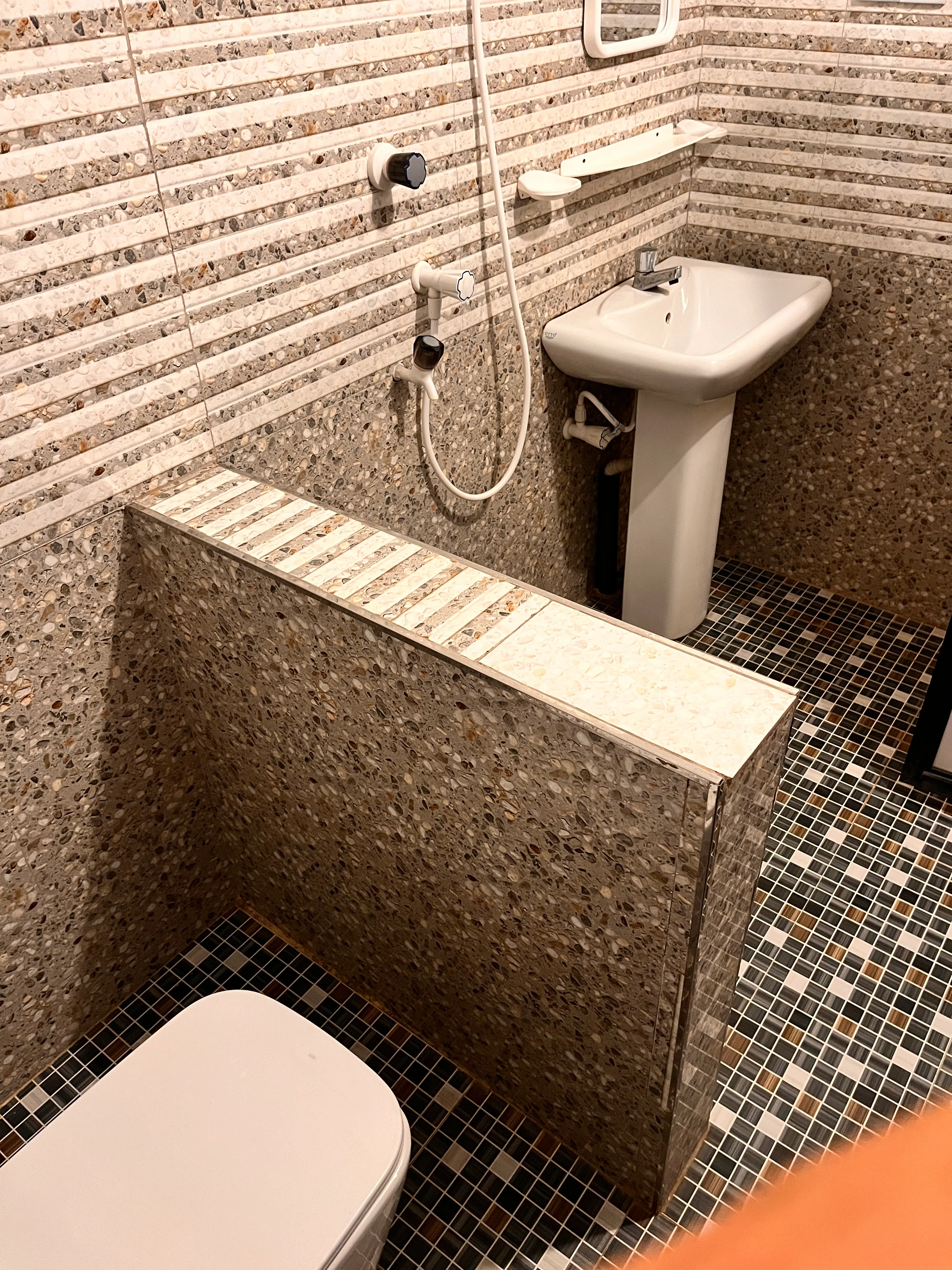 Doppelzimmer mit eigenem Bad - 8