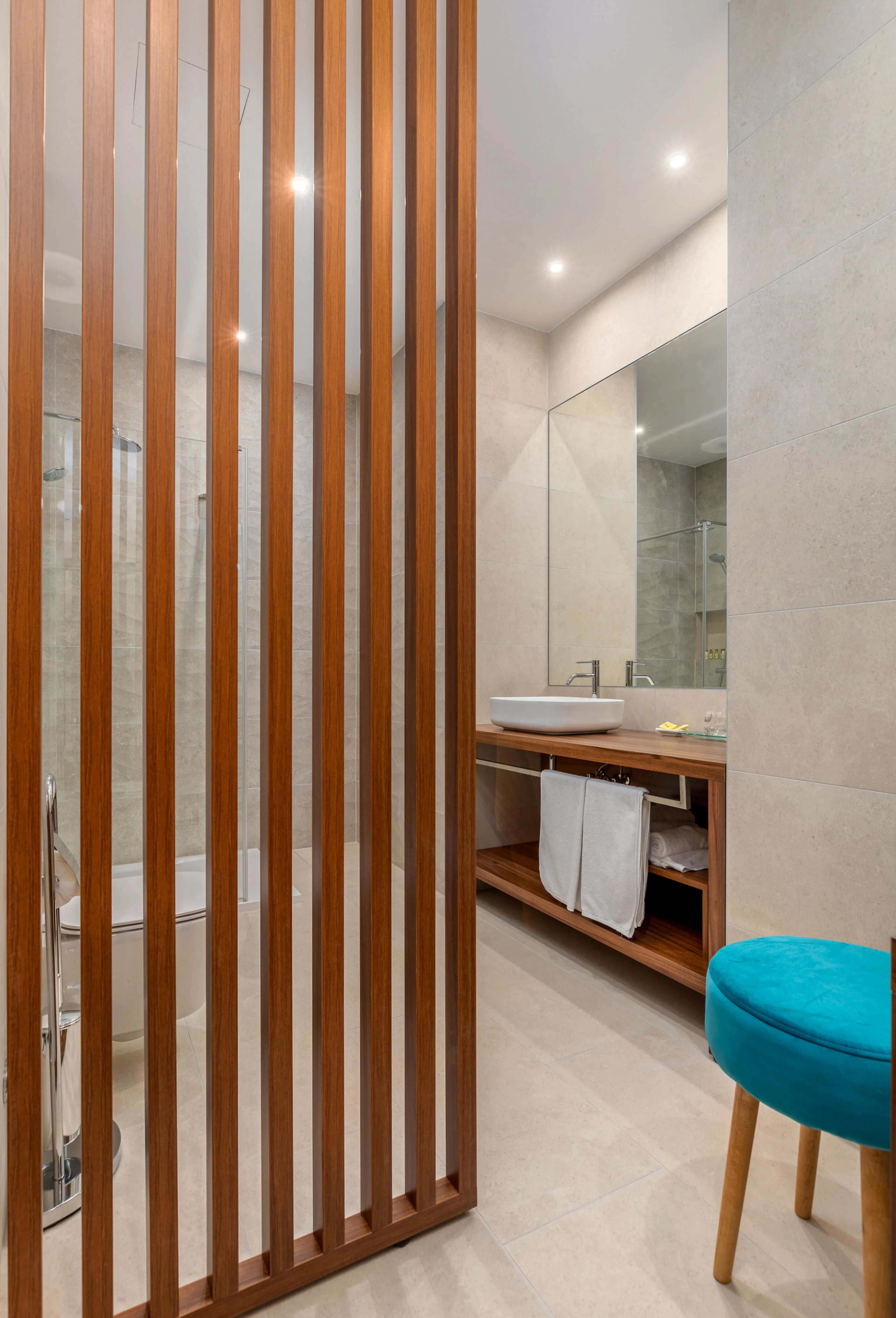 Doppelzimmer mit Balkon und Meerblick - 4