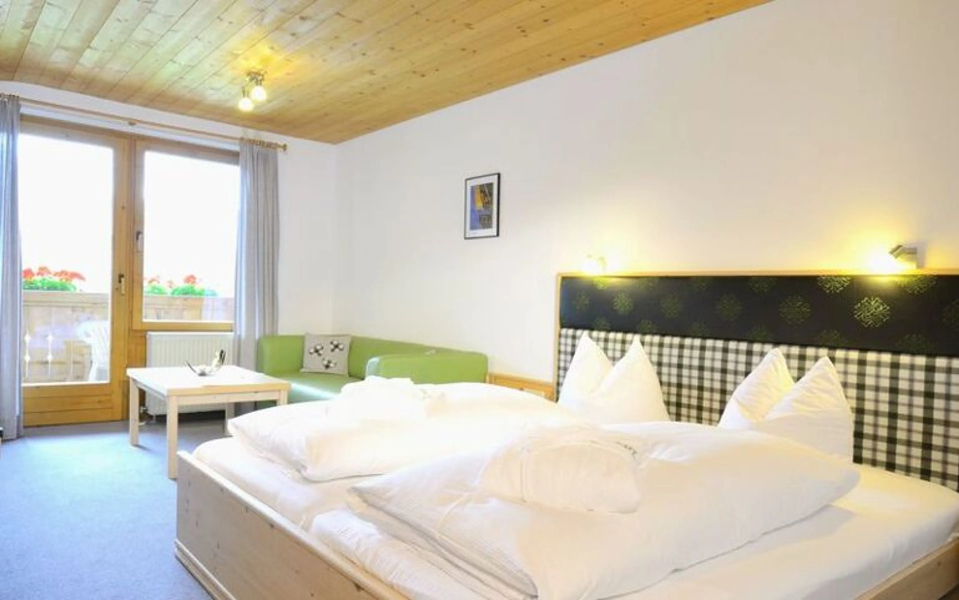 Standard-Zimmer - 1