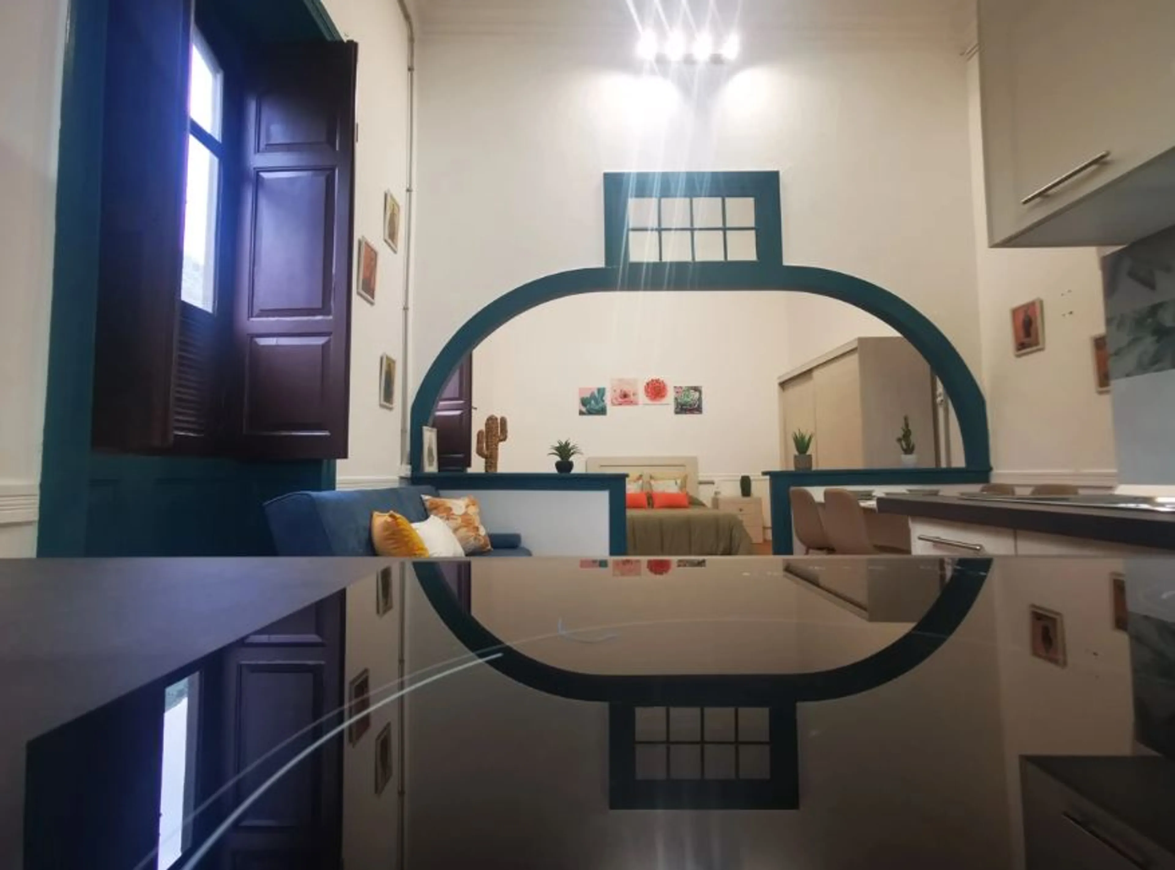 Deluxe Suite - 4