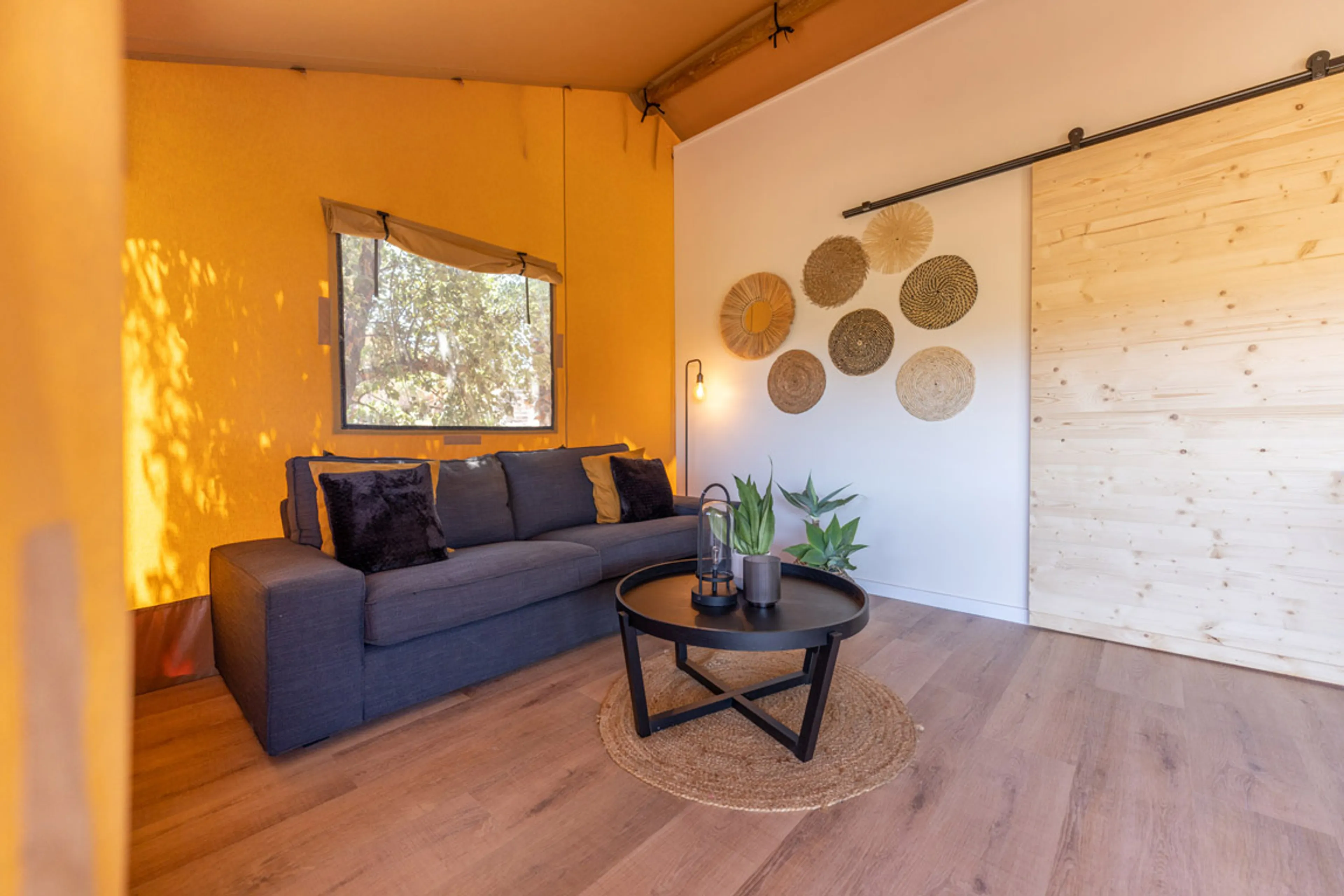 Privates Lodge Zimmer mit geteiltem Badezimmer - 12