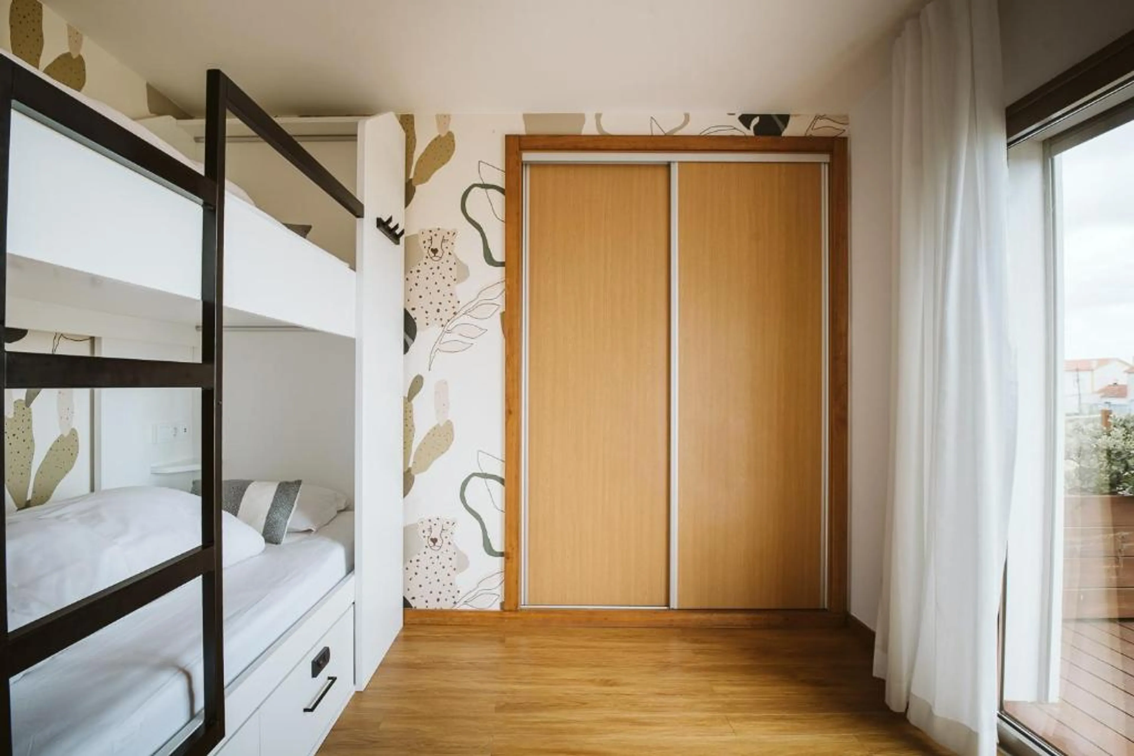 Geteiltes 2-Bettzimmer mit Balkon - 6