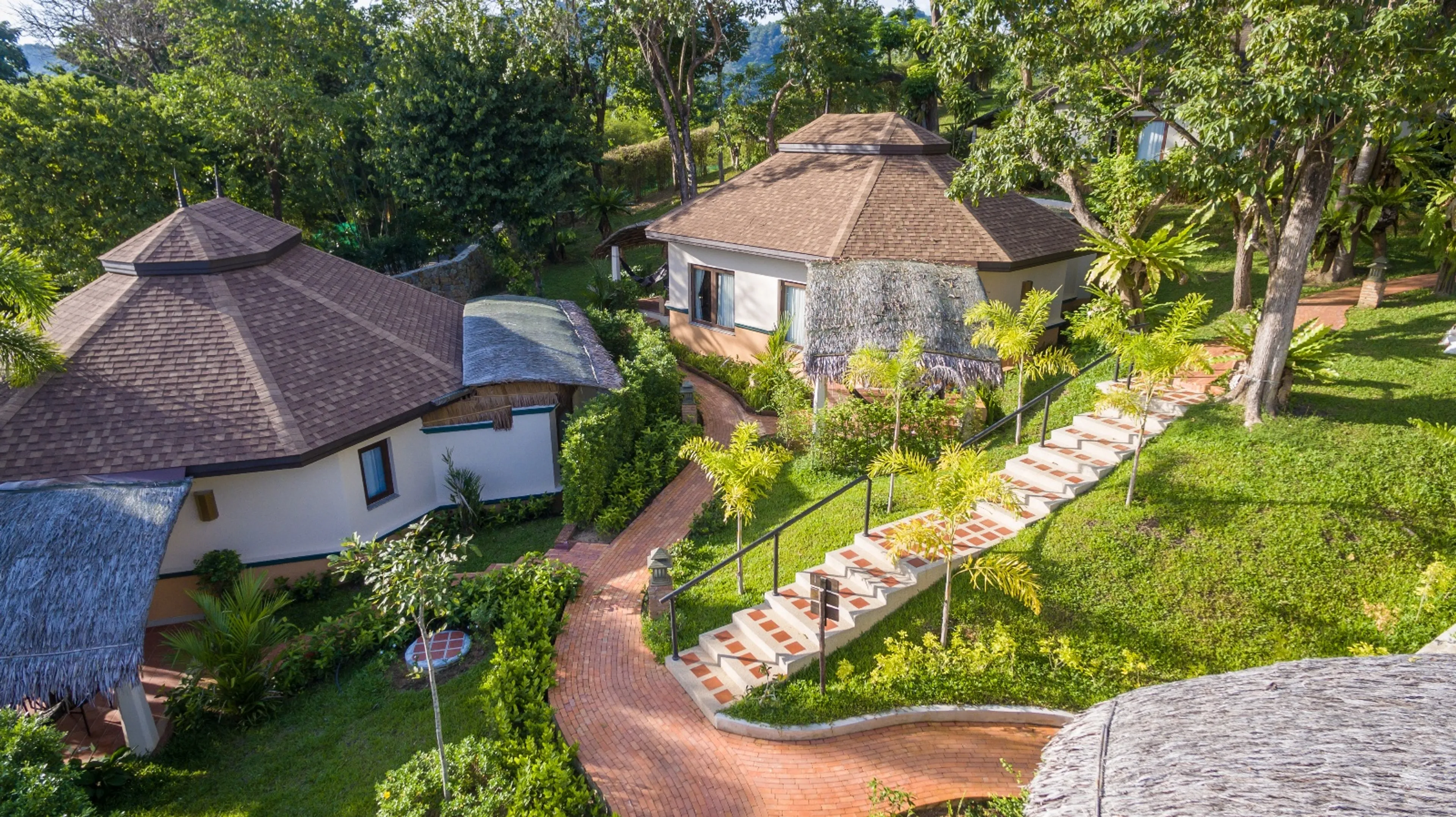 Superior Jacuzzi Villa - 13