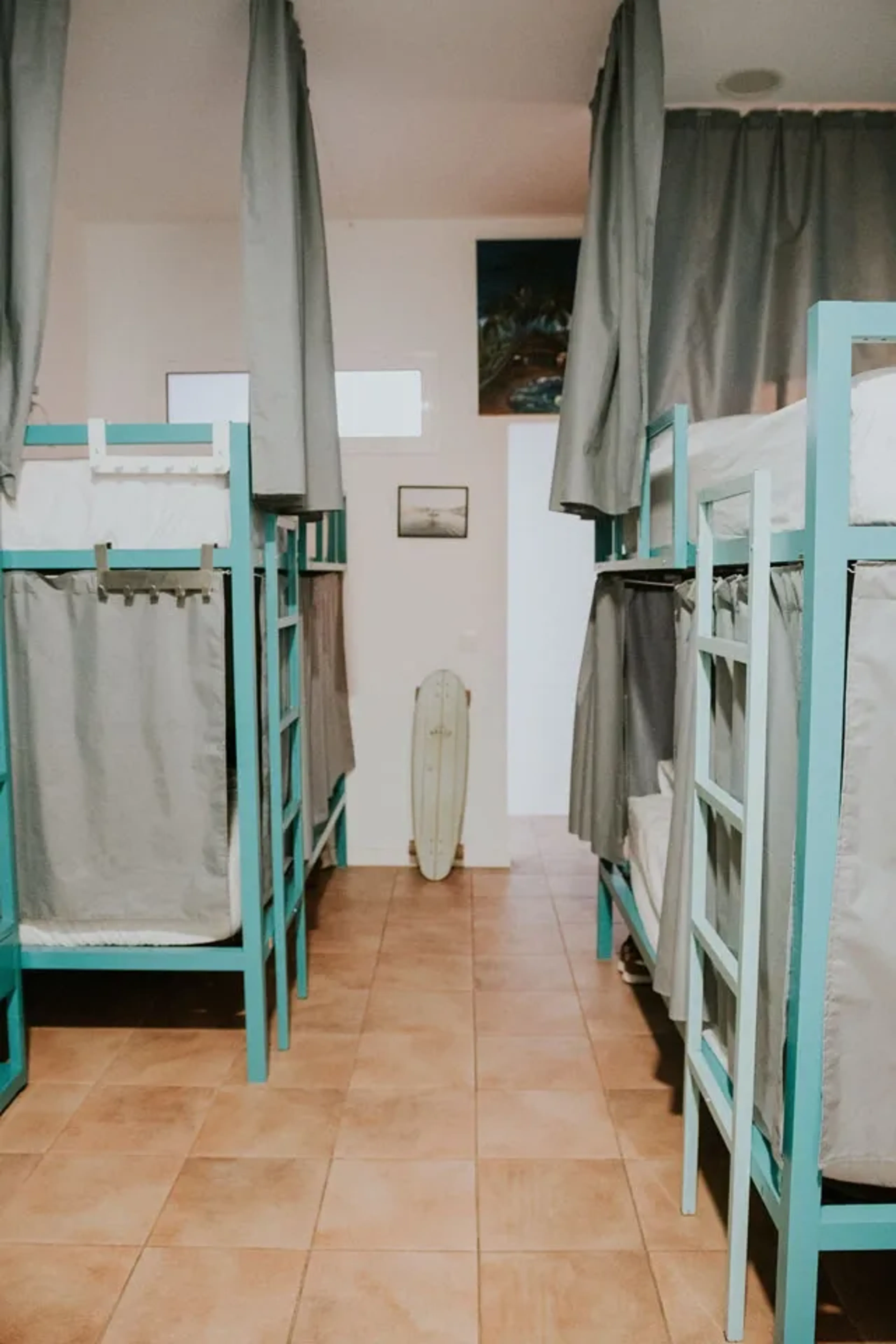 Bett im gemischten 6er-Mehrbettzimmer - 1