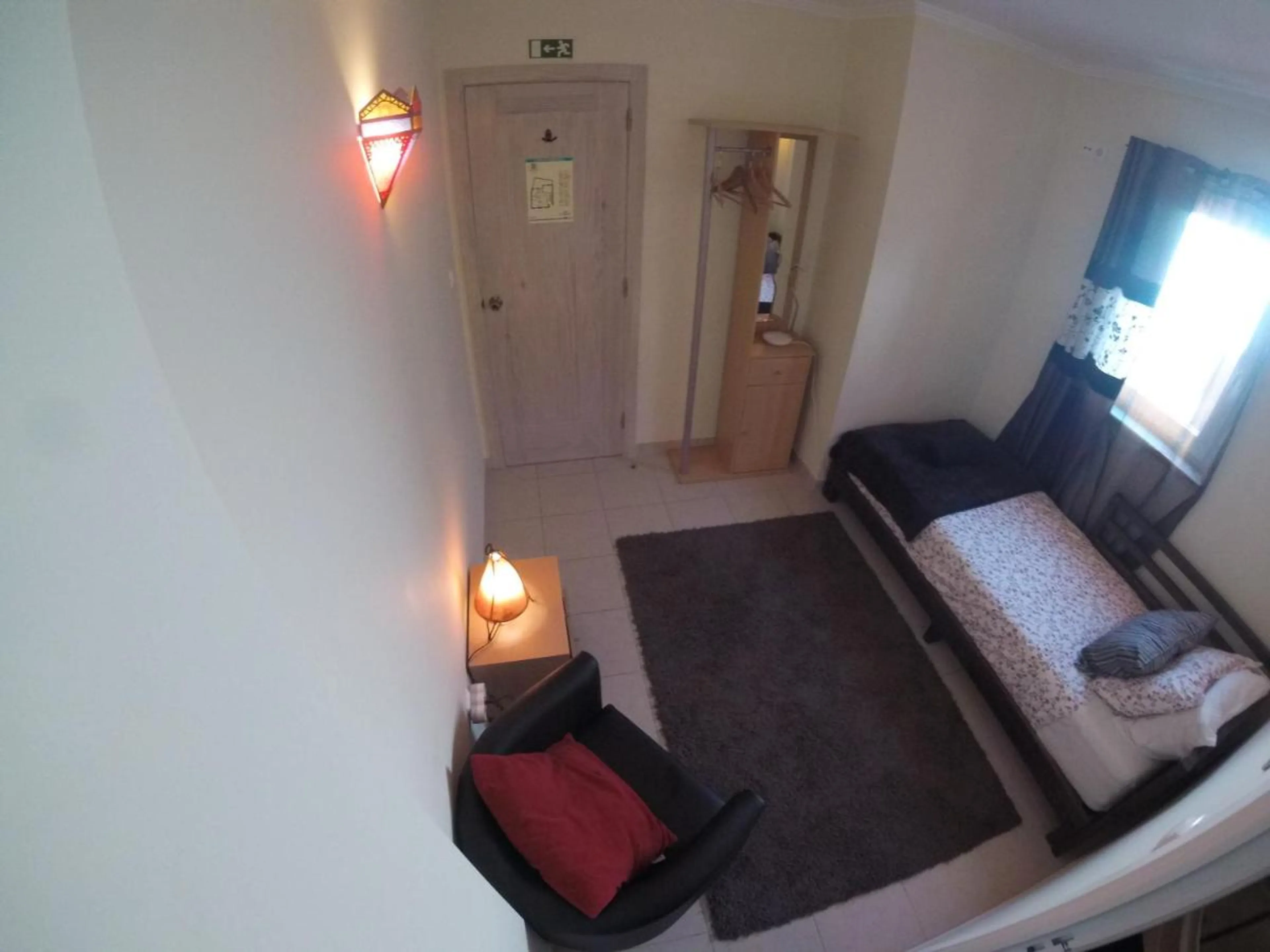Einzelzimmer mit privatem Bad - 2