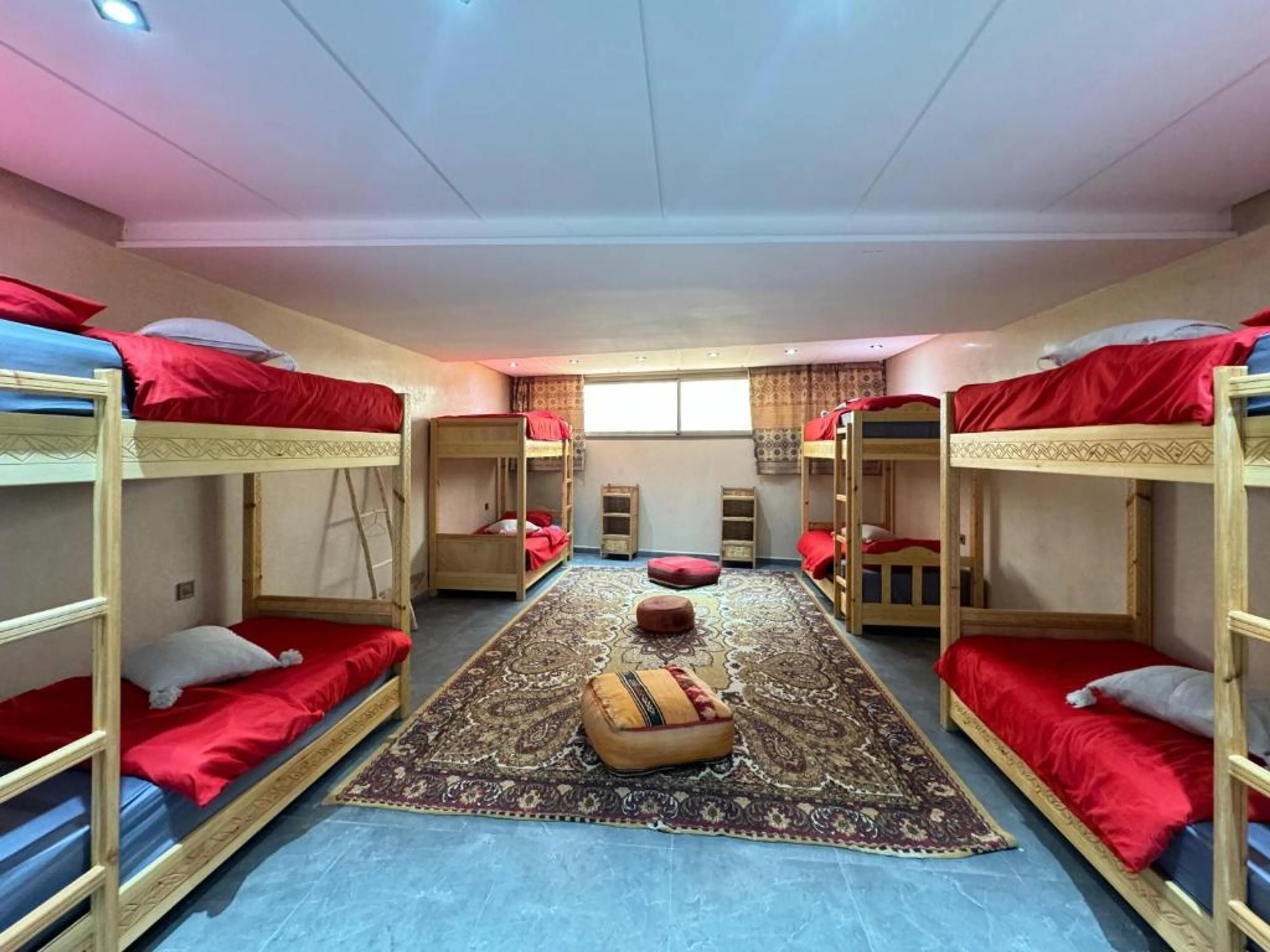 Geteiltes 8-Bett-Zimmer - 2