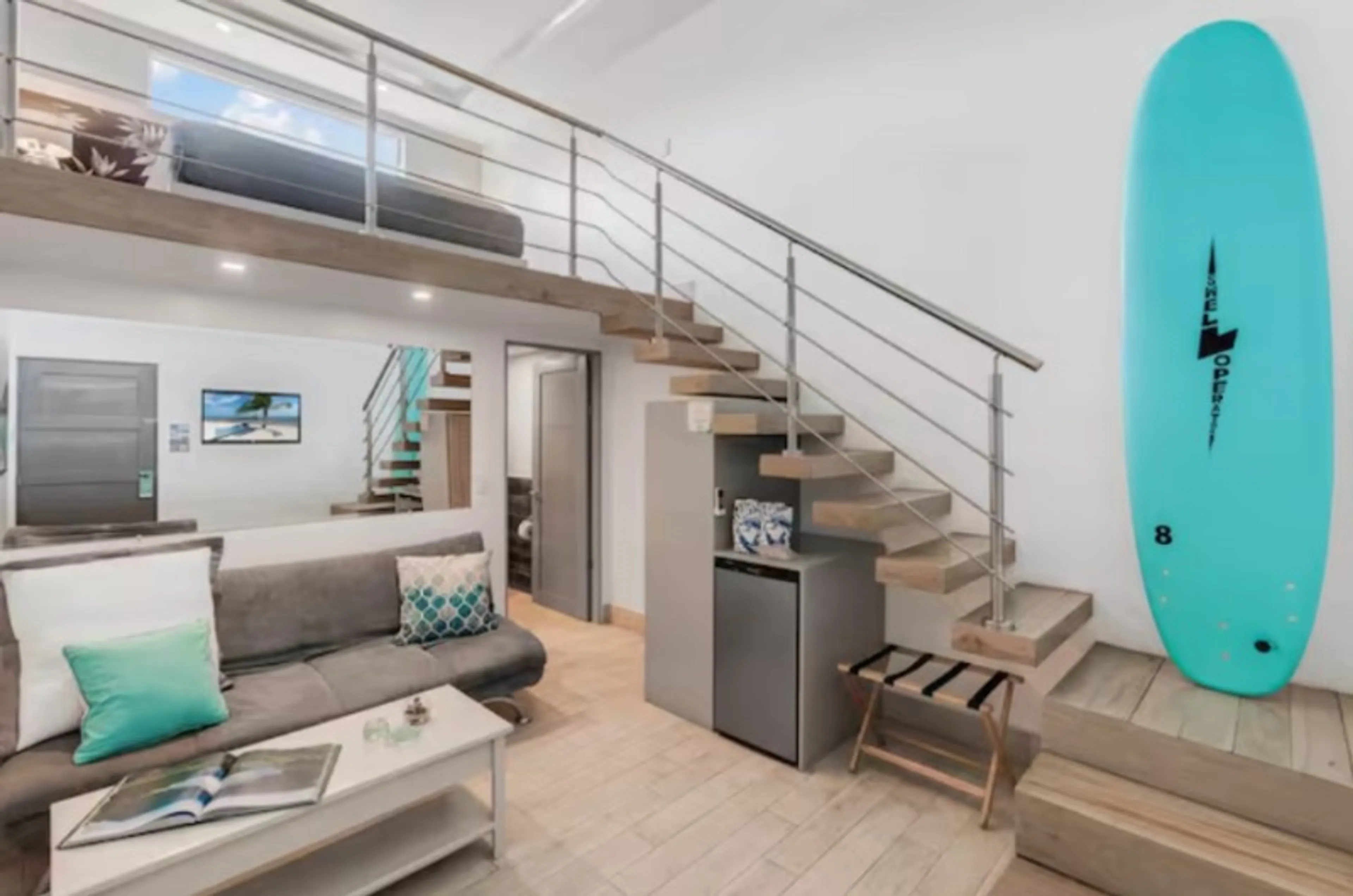 Beachfront Loft Suite - 5