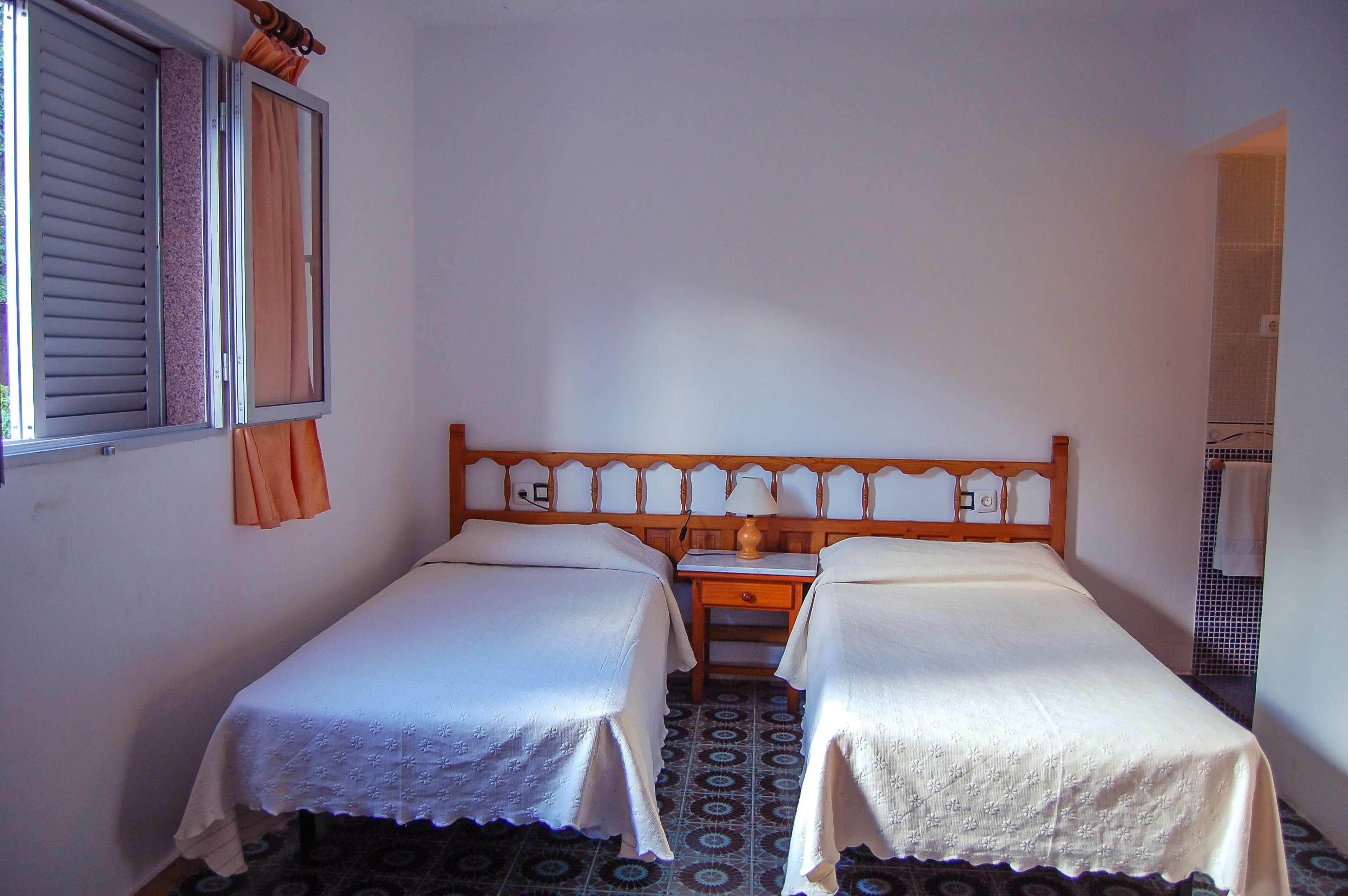 Doppel- / Zweibettzimmer - 3