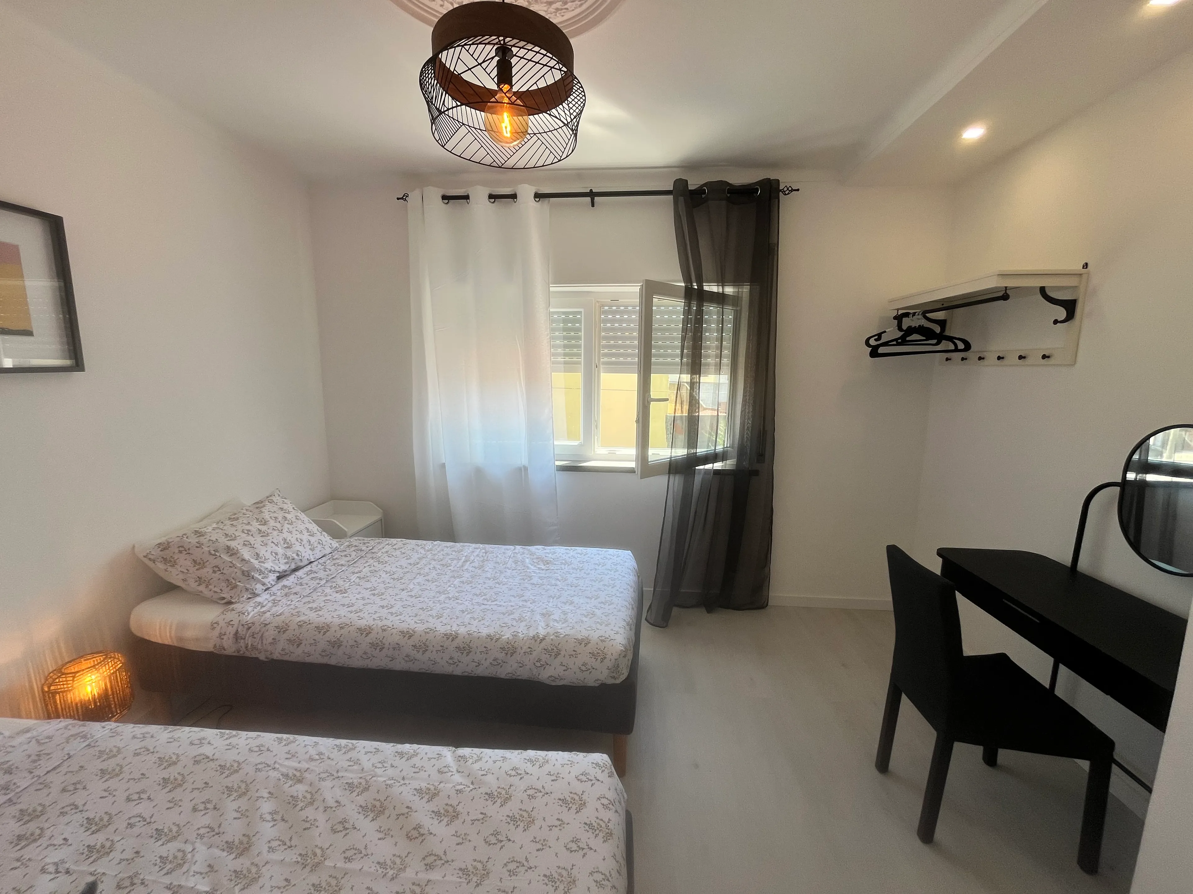 Doppelzimmer mit geteiltem Bad - 3
