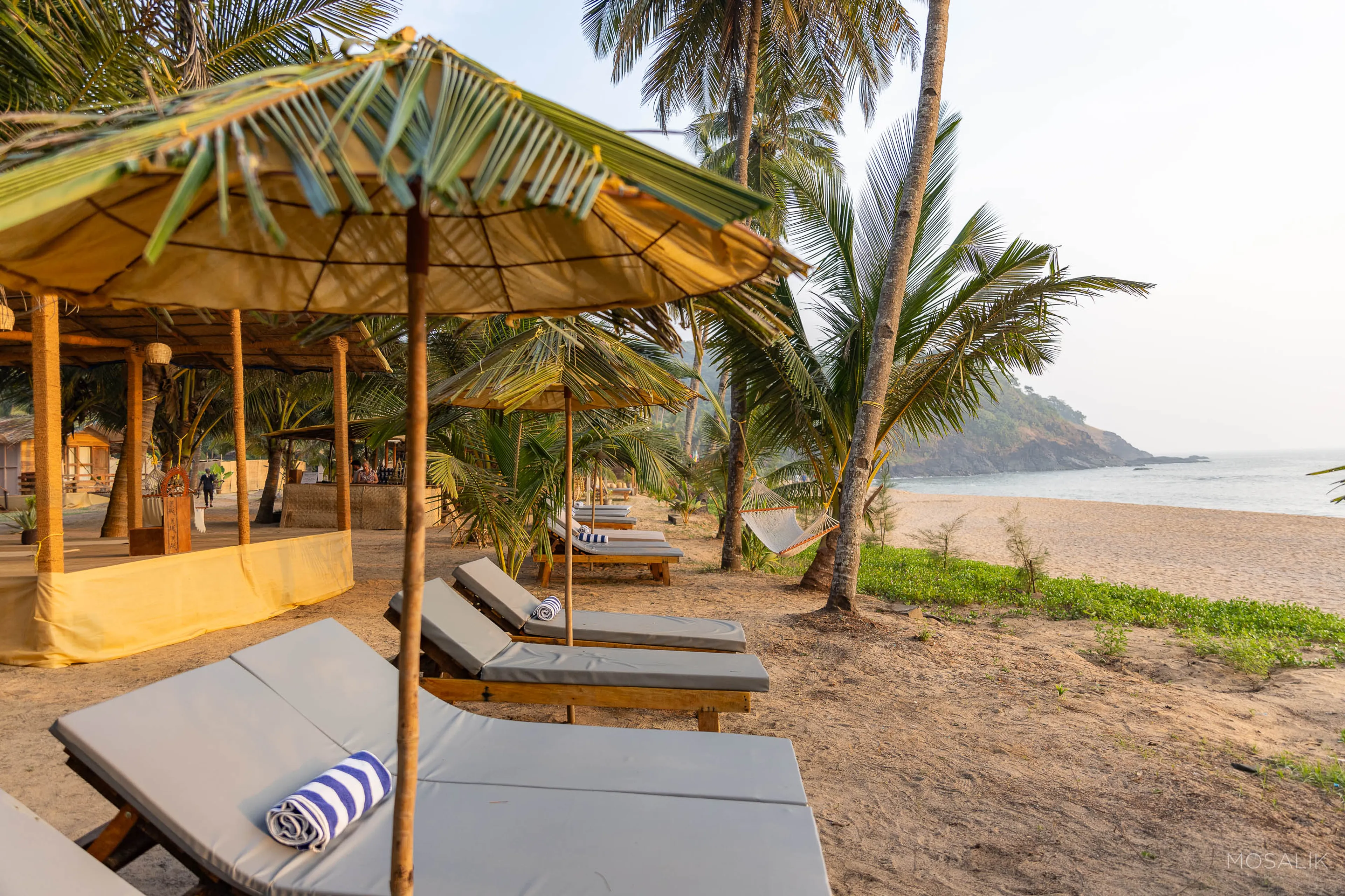 Sea View Hut Twin - 4