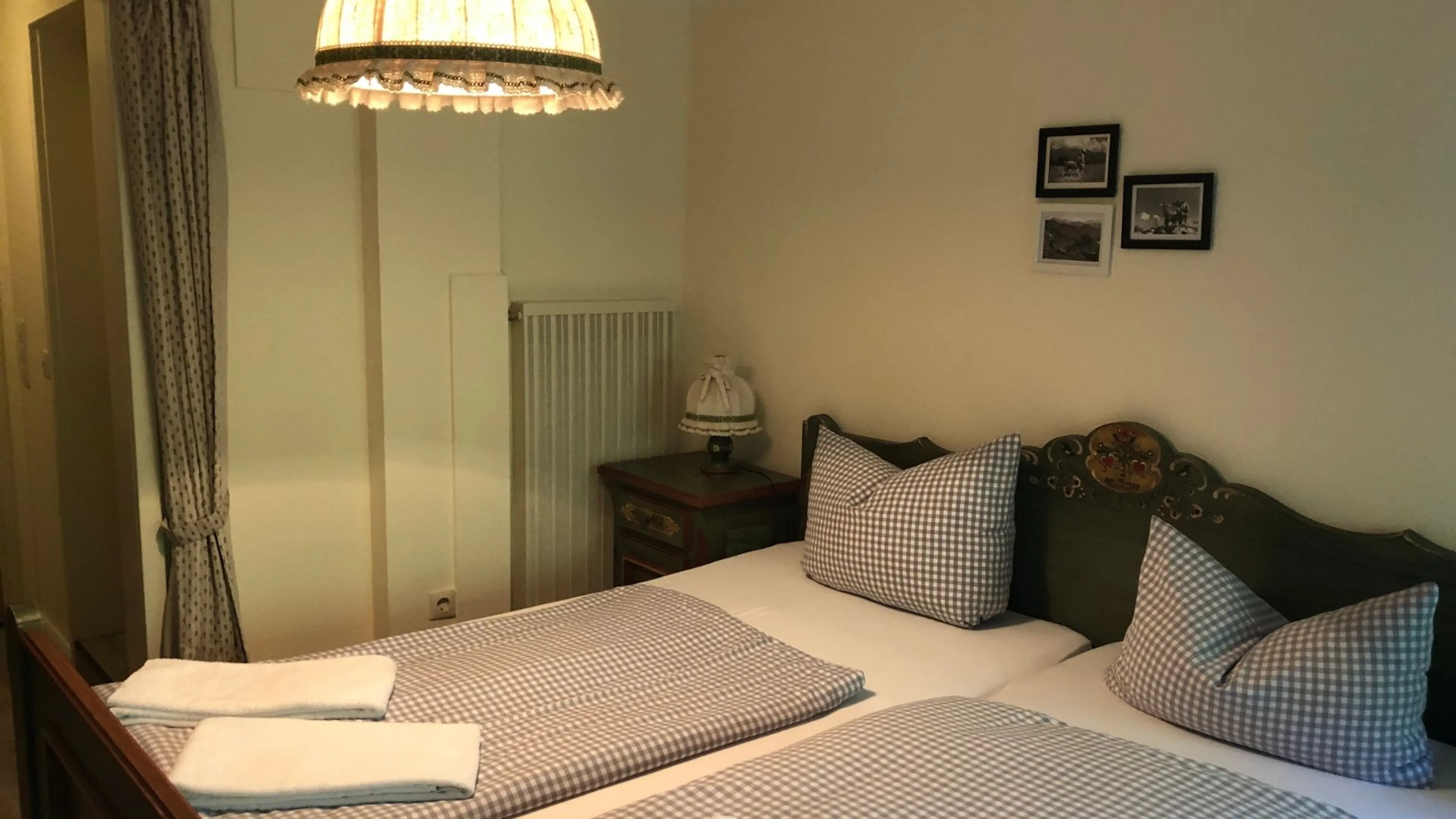Doppelzimmer für 2 Personen - 2