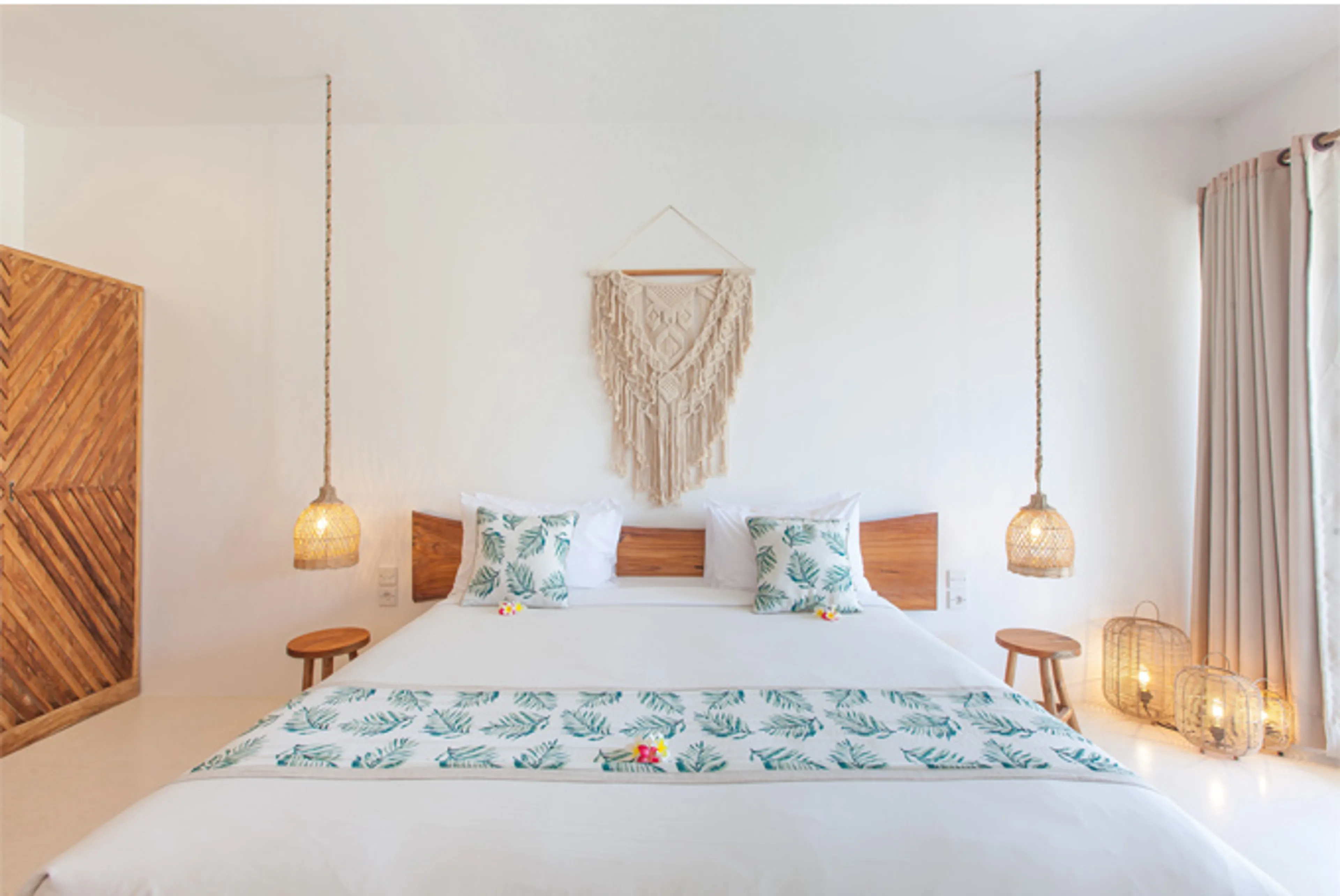 Superior Suite - 2