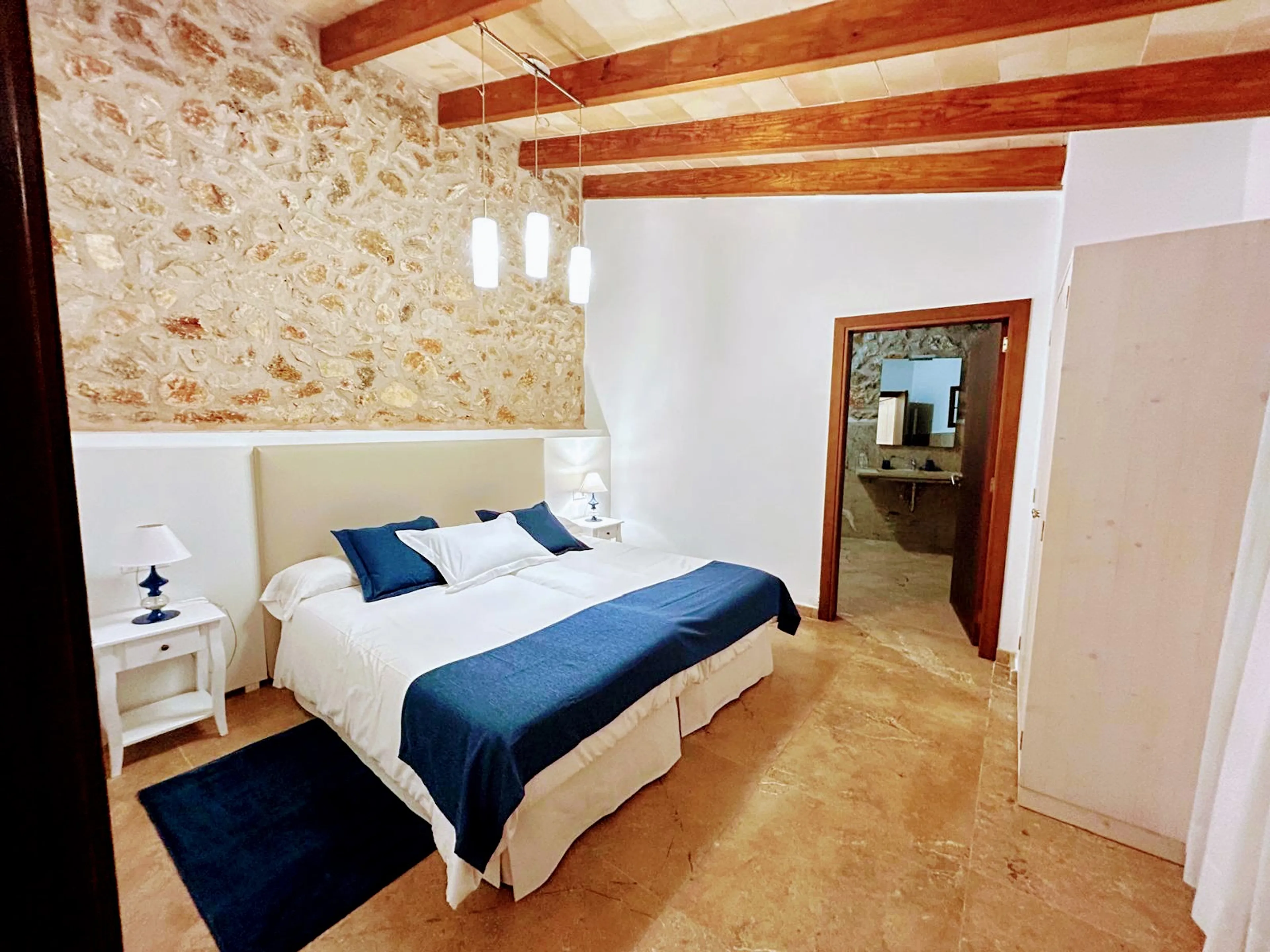 Gesamte Wohnung - 1