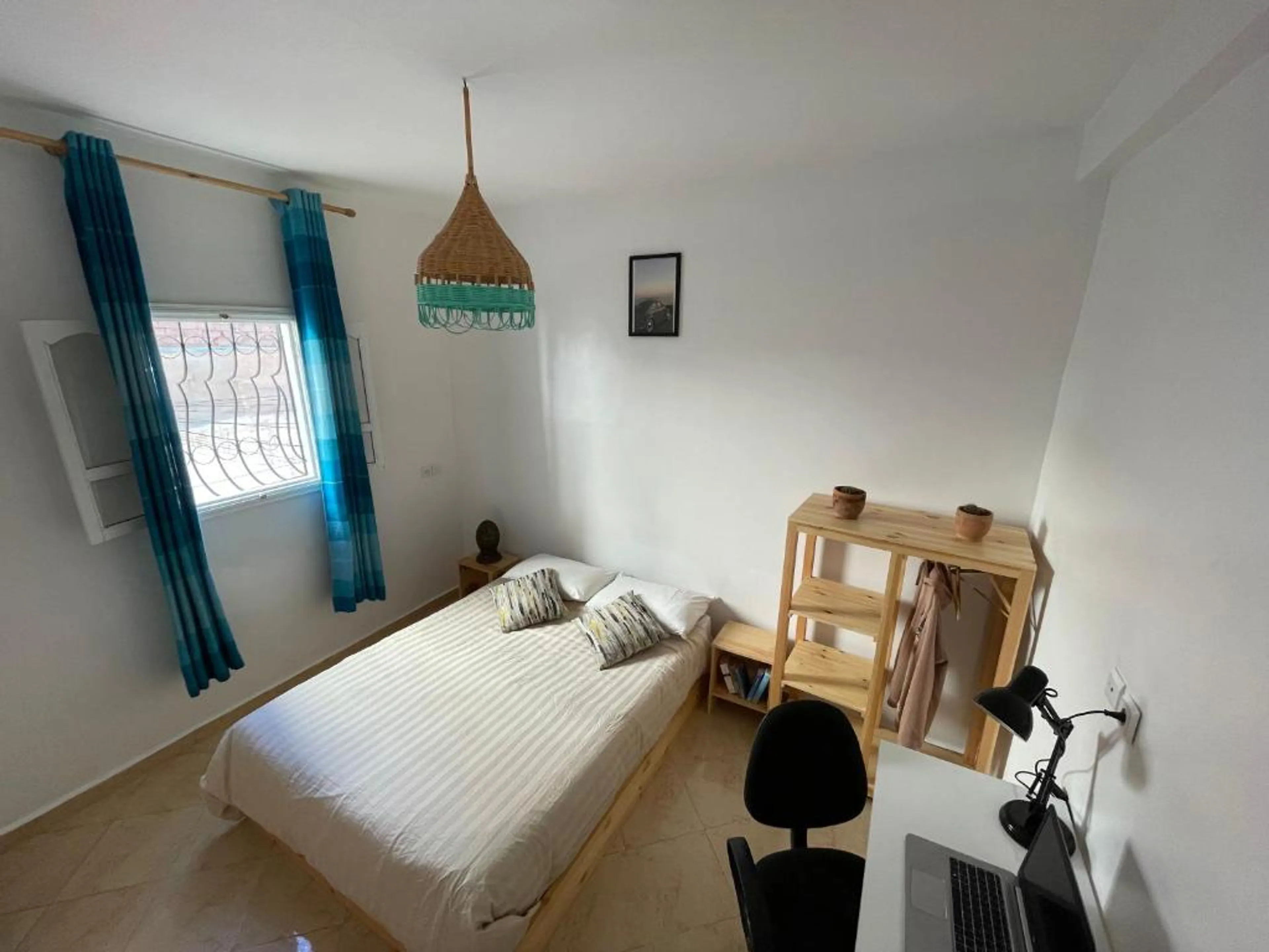 Doppelzimmer mit eigenem Bad - 4