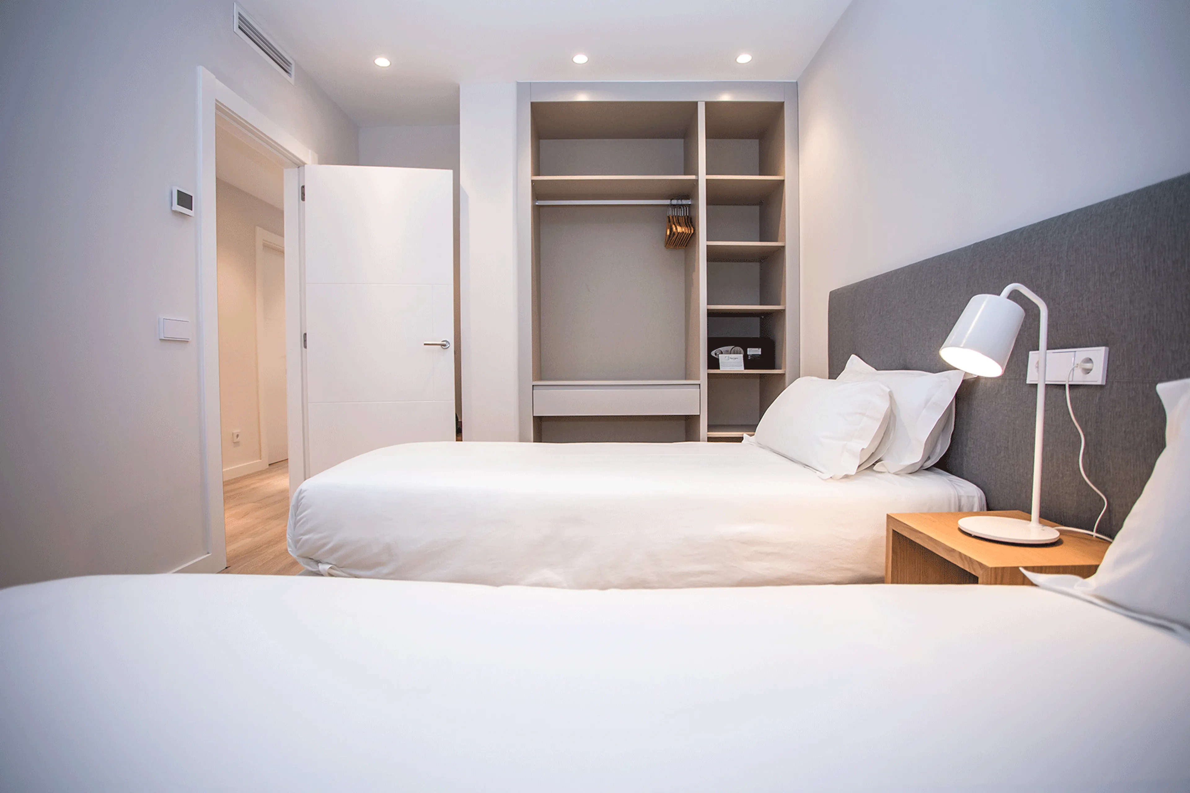 Zweibettzimmer im Apartment - 1