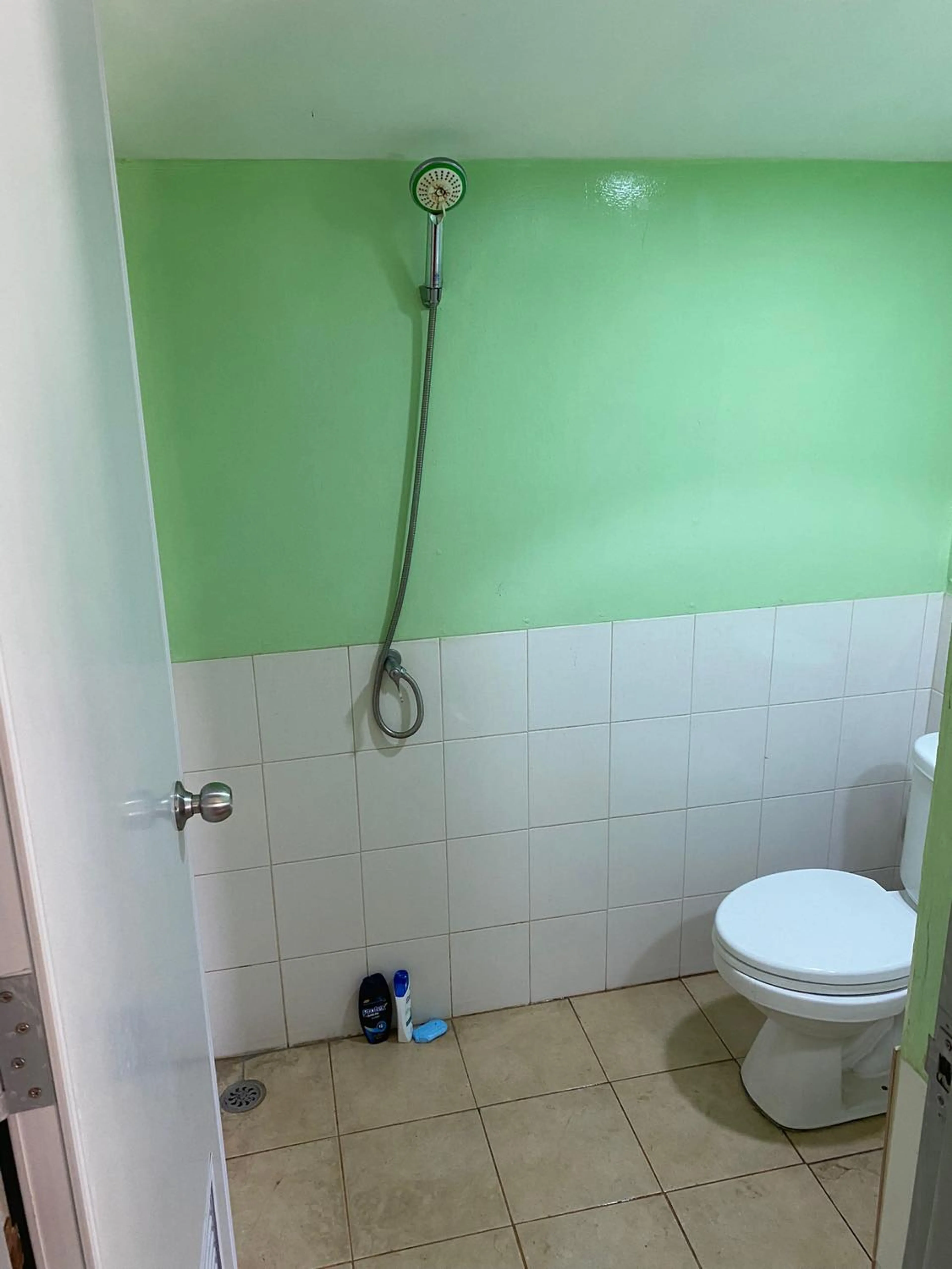 Zimmer mit Klimaanalage und privatem Bad - 4