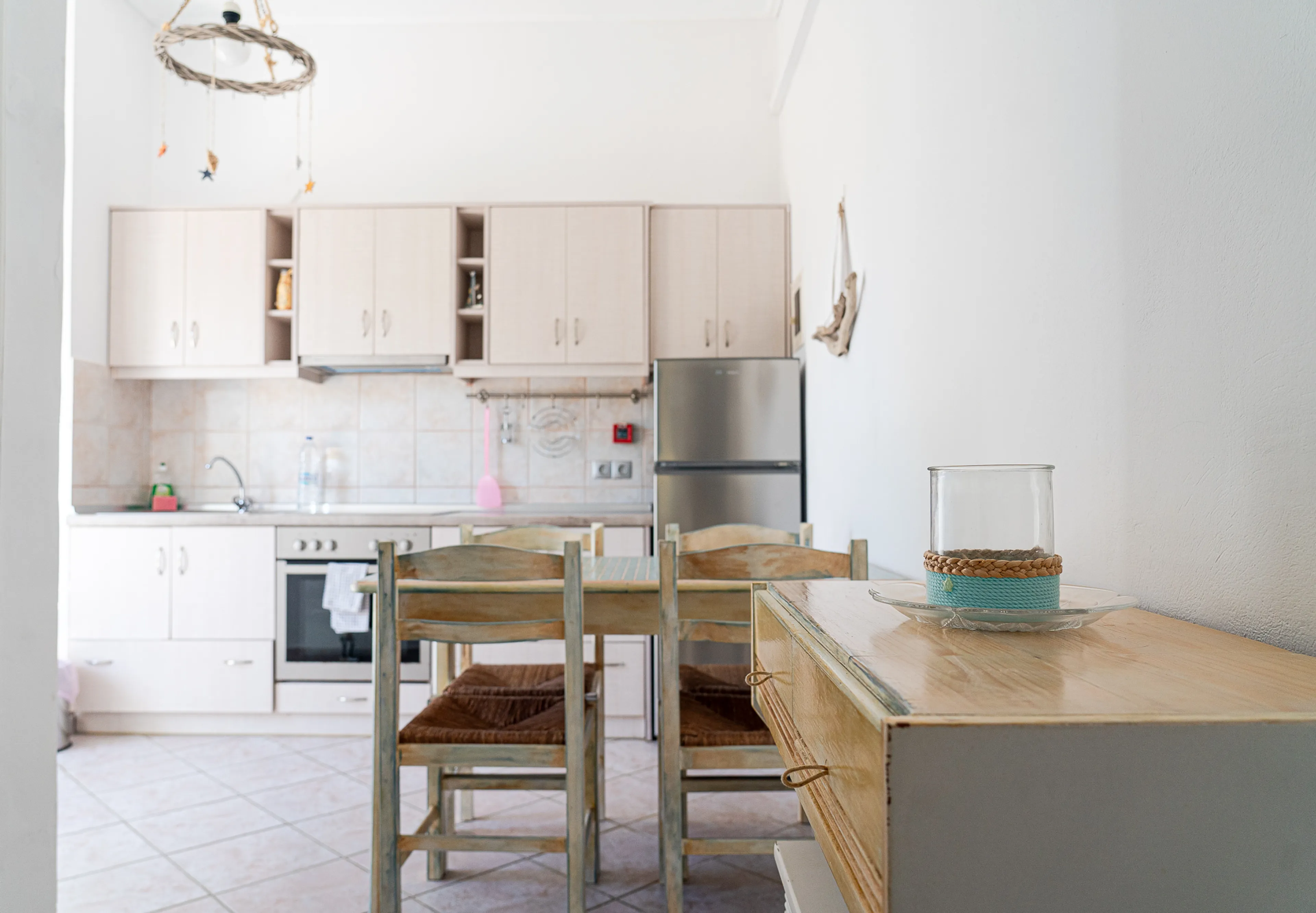 Privates Zimmer im 2-Zimmer-Apartment mit geteiltem Bad - 2