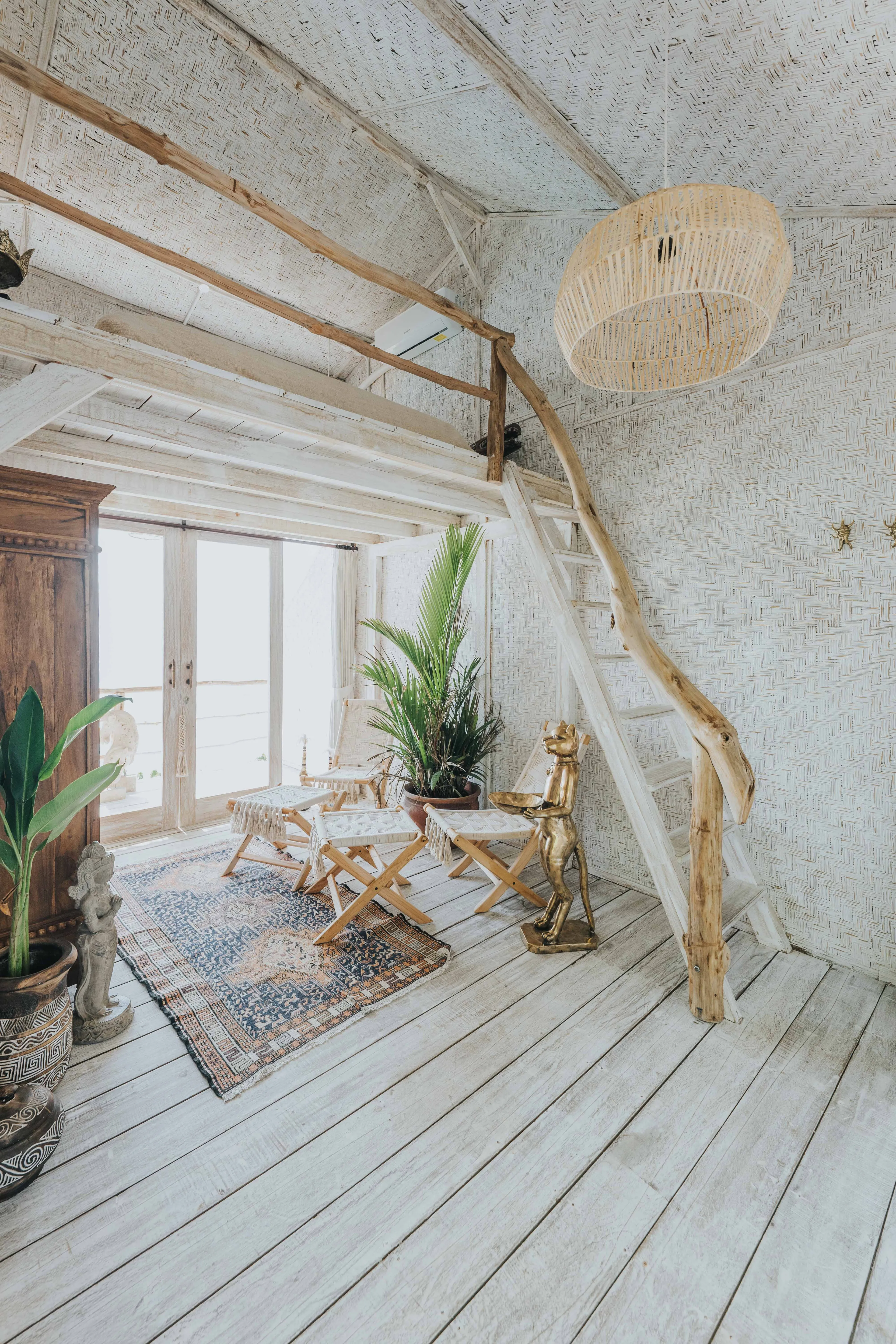 Privates Zimmer mit Terrasse in bevorzugter Lage - 4