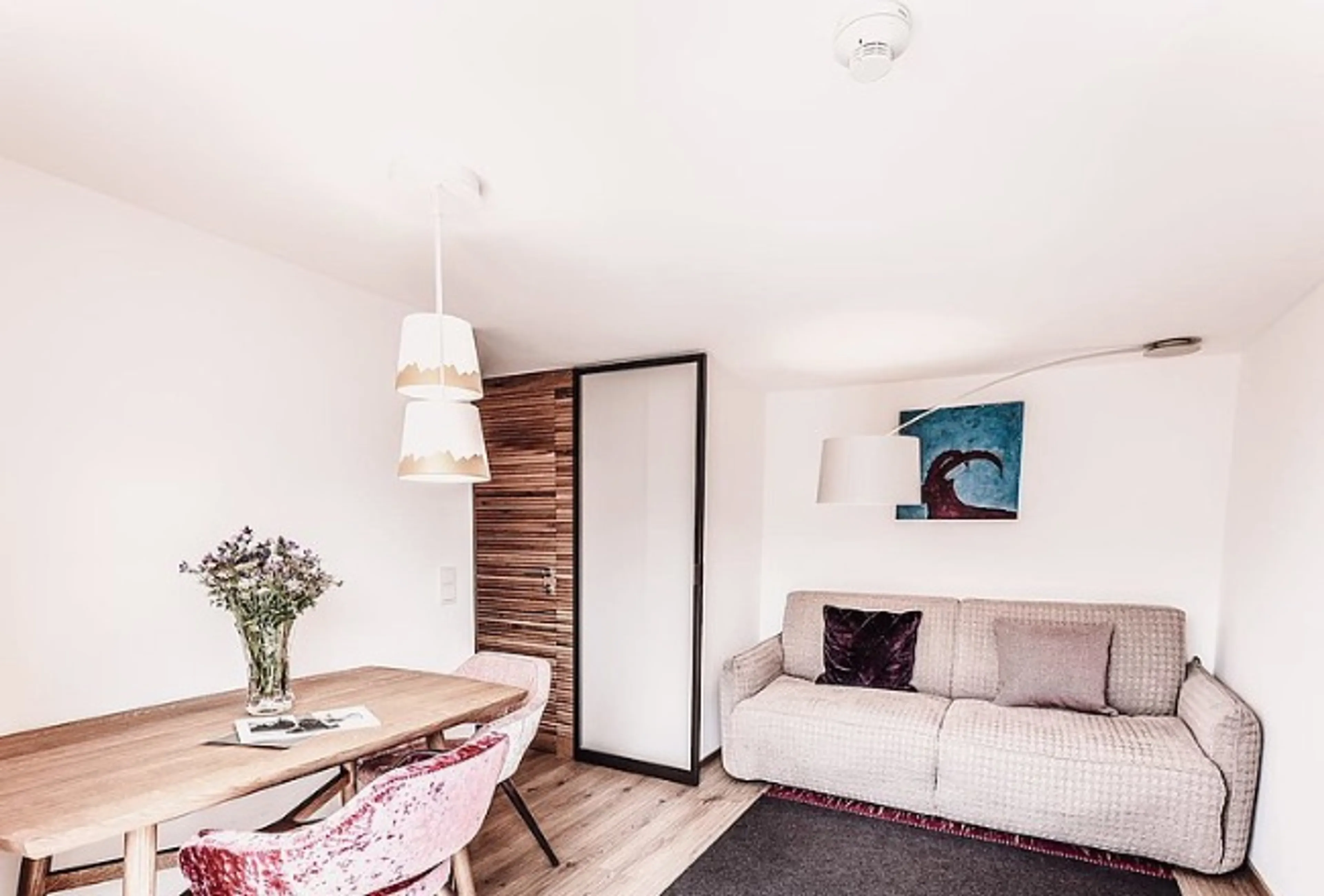 Suite - 1