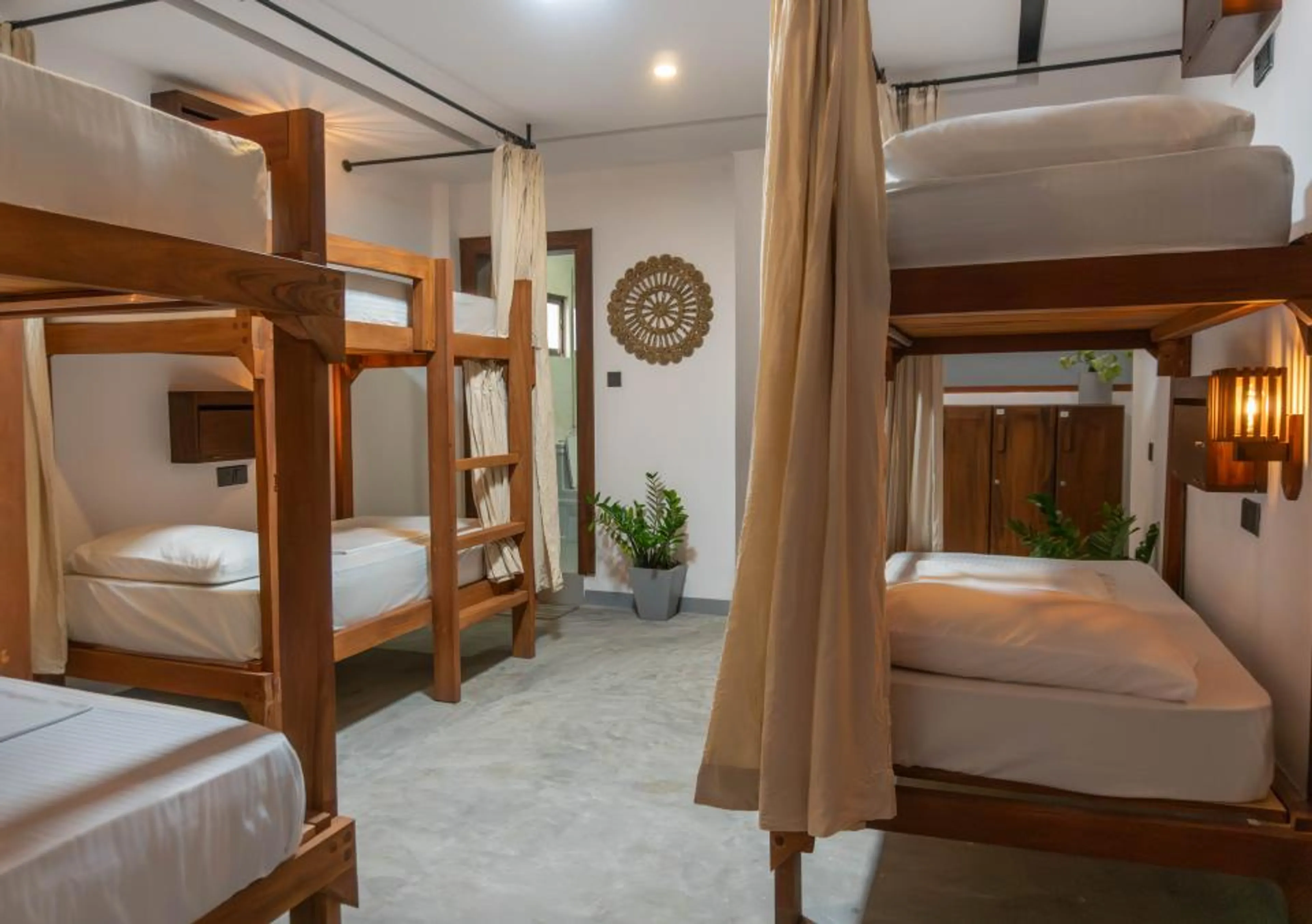 Bett im 6er-Mehrbettzimmer - 4