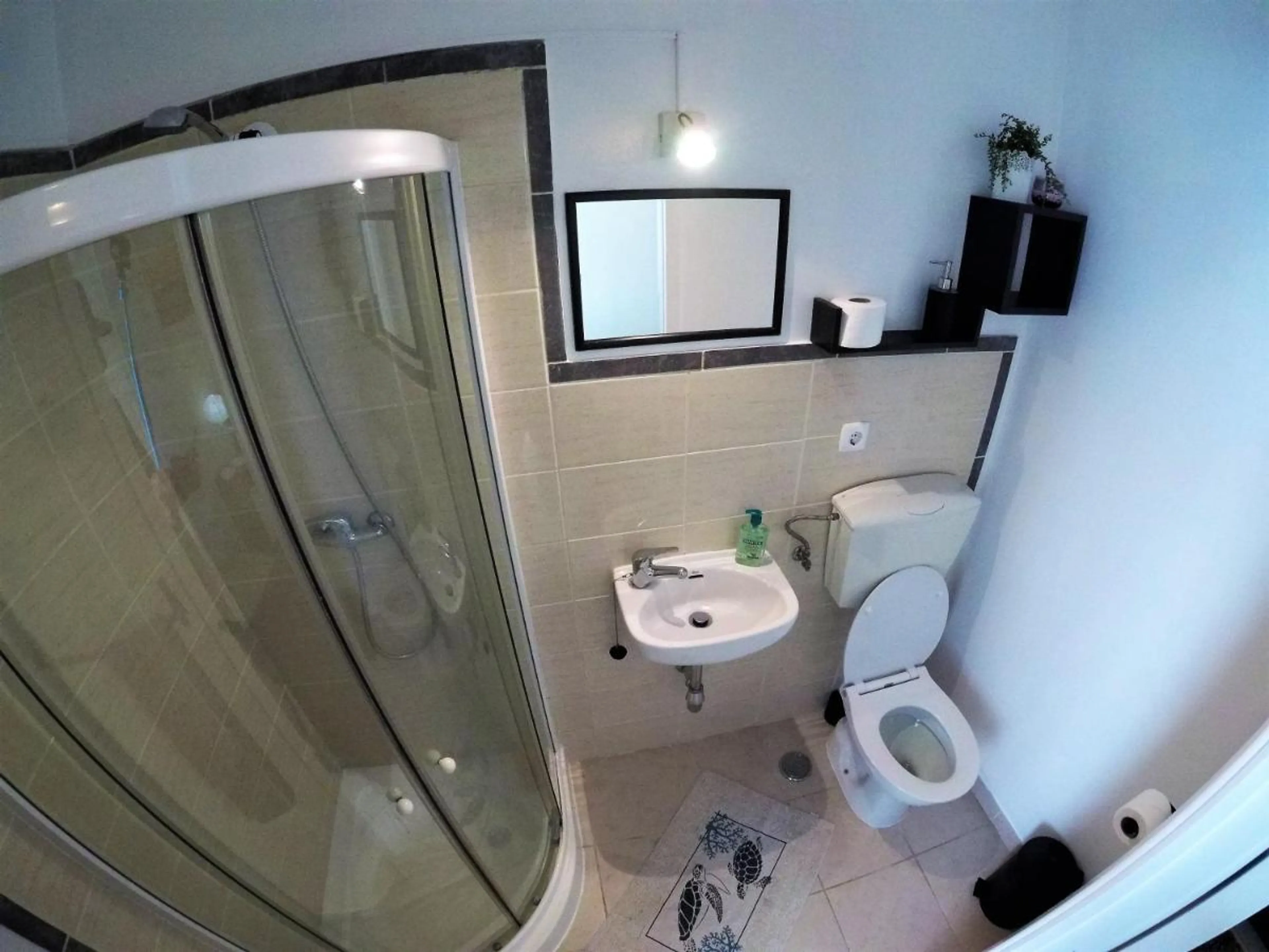 Zweibettzimmer mit geteiltem Bad - 5