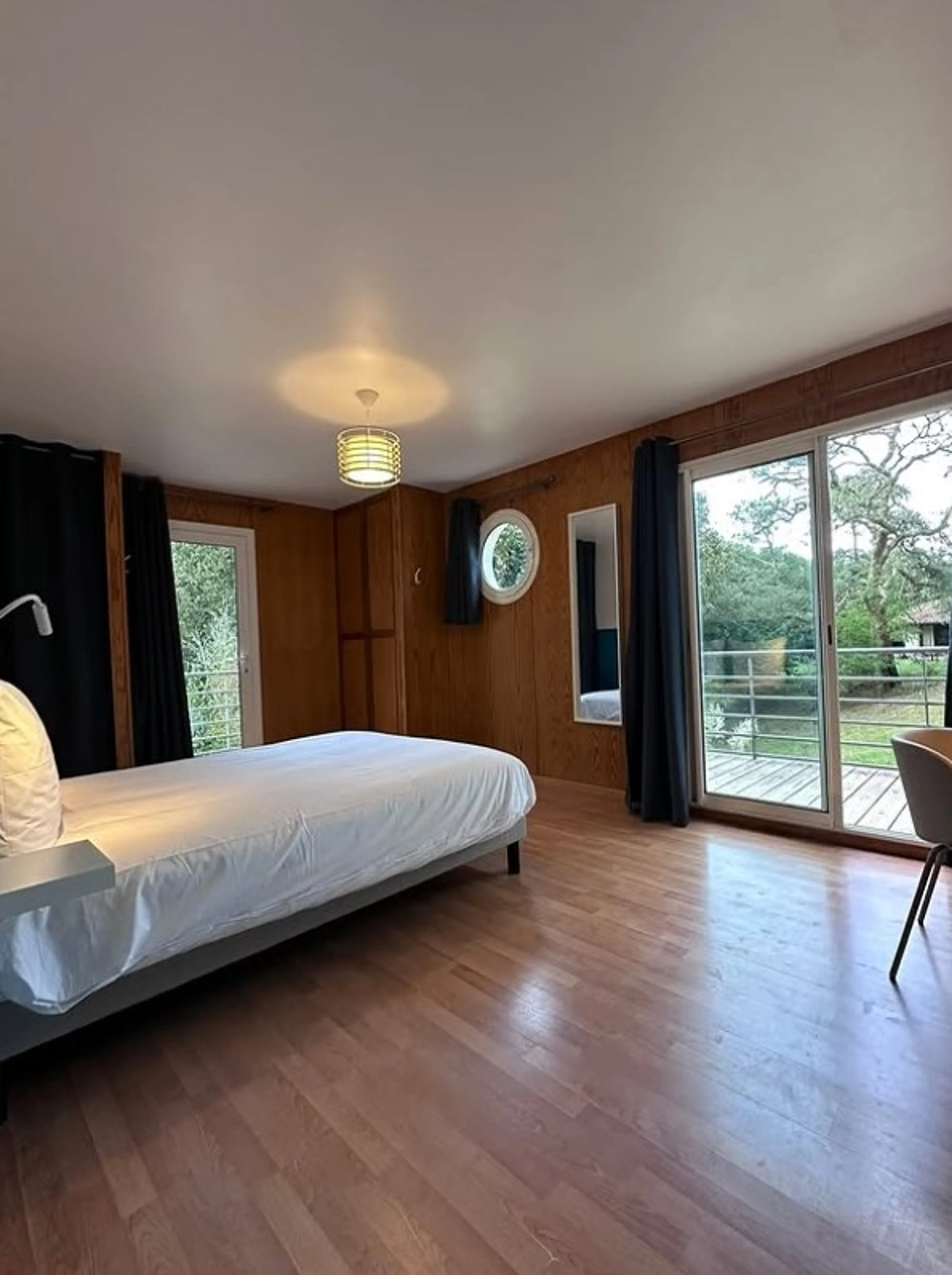 Geteilte Zimmer für bis zu 20 Personen - 8