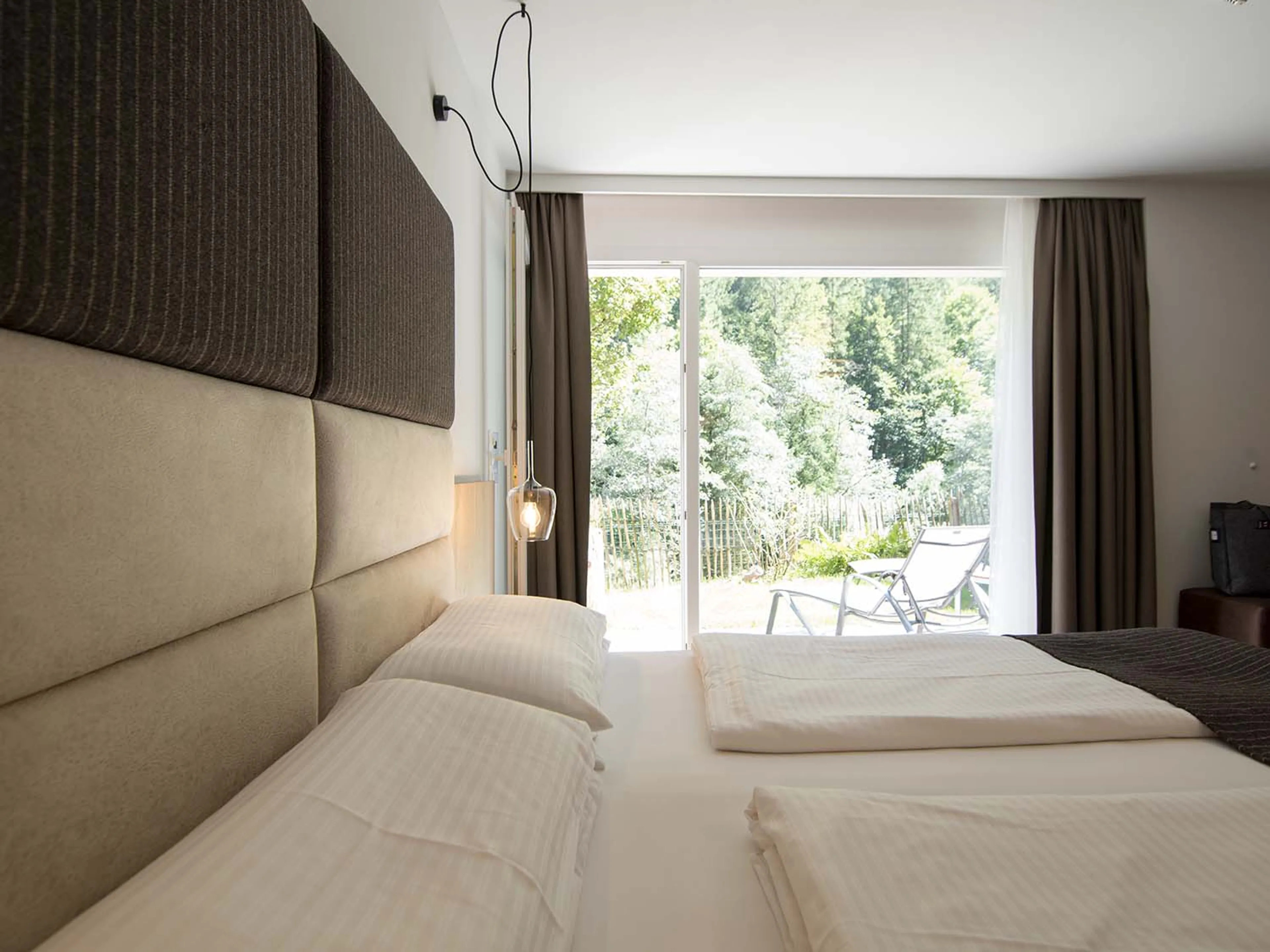 Suite - 4