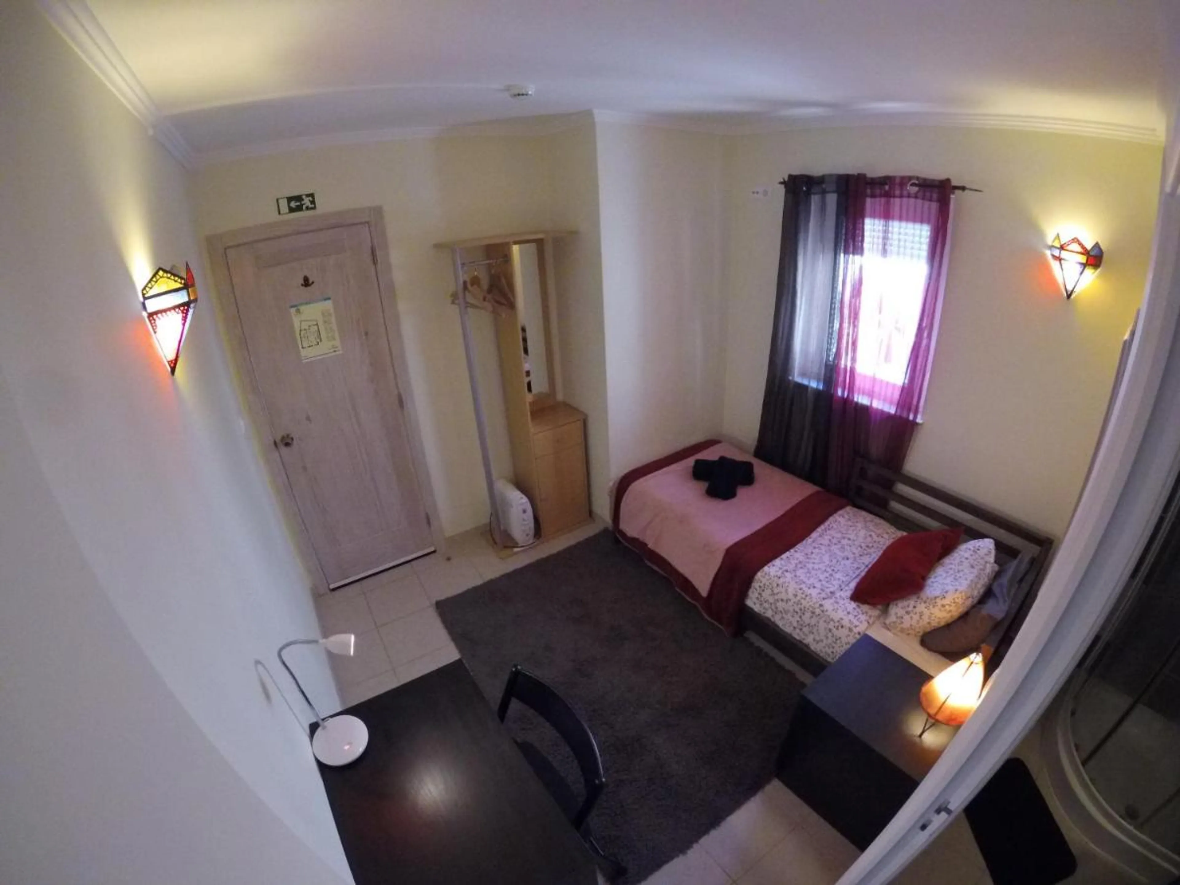 Einzelzimmer mit privatem Bad - 3