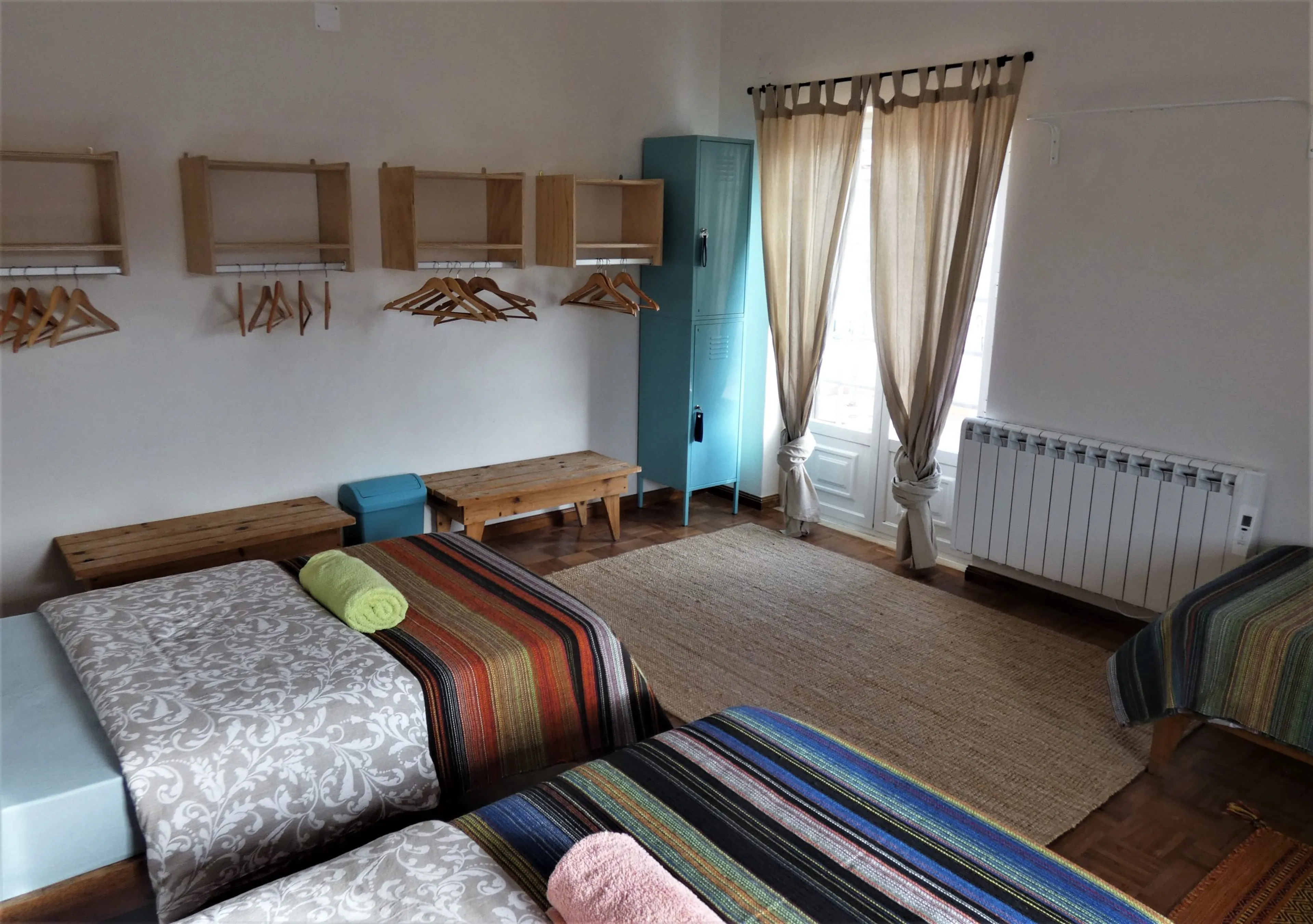 Geteiltes Zimmer im pinken Haus - 1